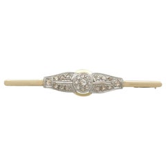 Broche européenne ancienne en or jaune et diamants