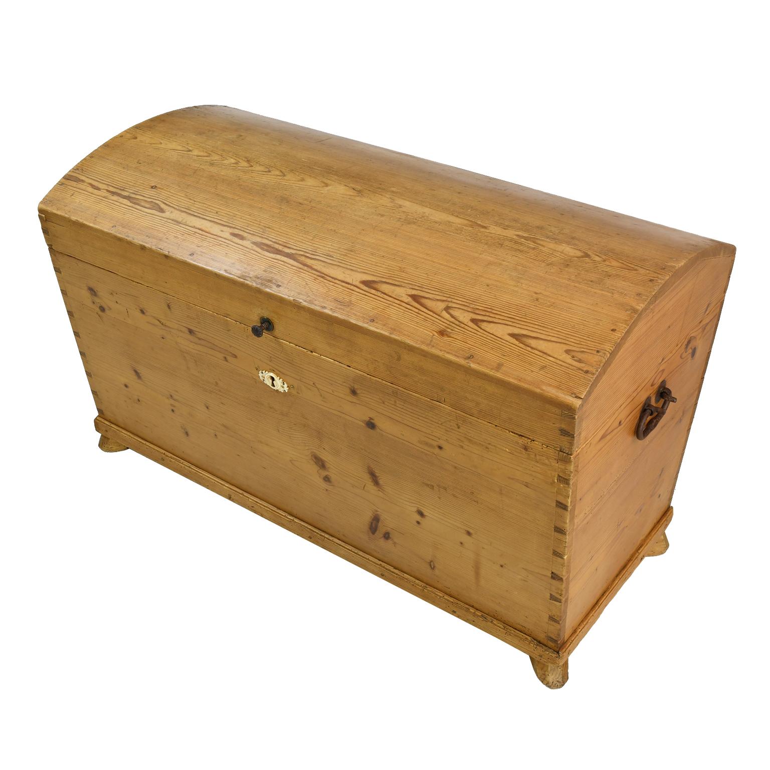 Forged Antique European Dome-Top Blanket Chest in Pine with Interior Glove Box For Sale