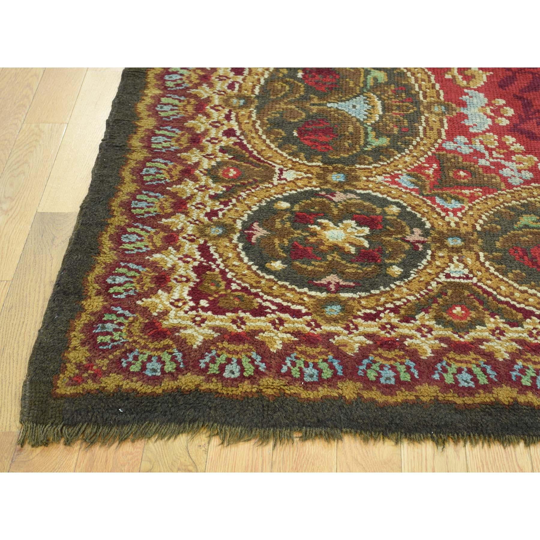Antique European Donegal Pure Wool Oversize Oriental Rug In Good Condition For Sale In Carlstadt, NJ