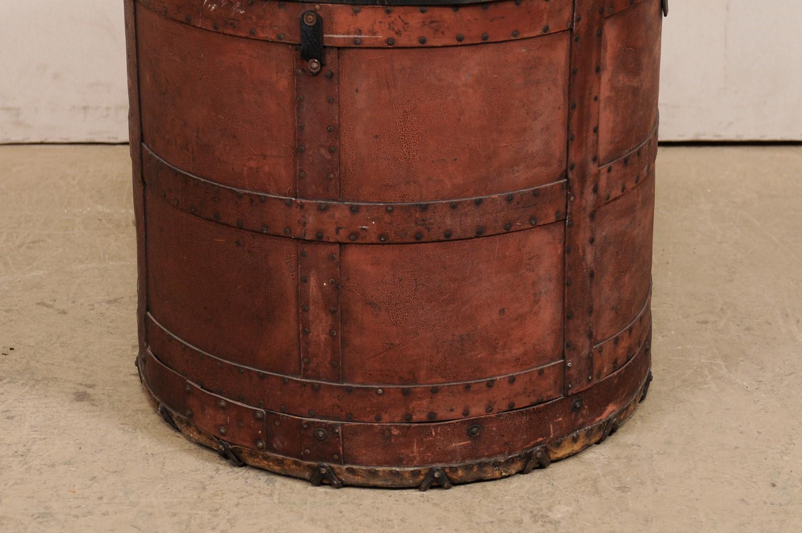 20th Century Antique European Drum-Shaped Storage Vessel with Removable Lid Top For Sale