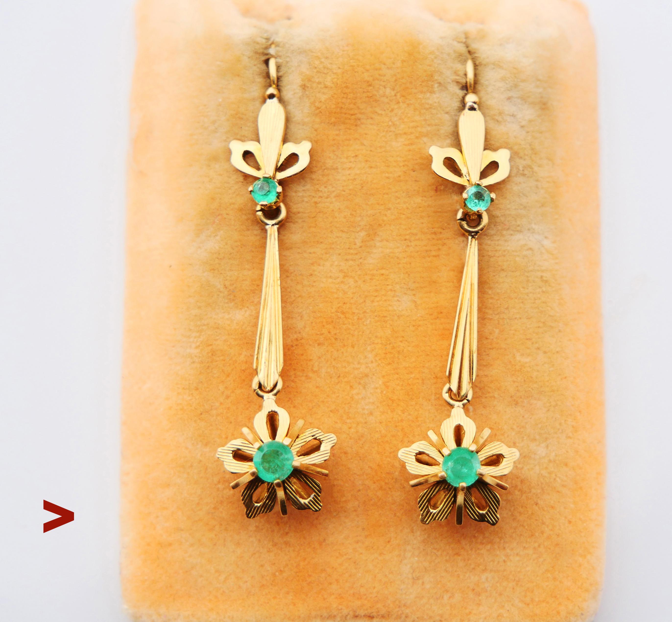 Art Deco Antique European Earrings natural Emeralds solid 18K Gold / 4.51 gr For Sale