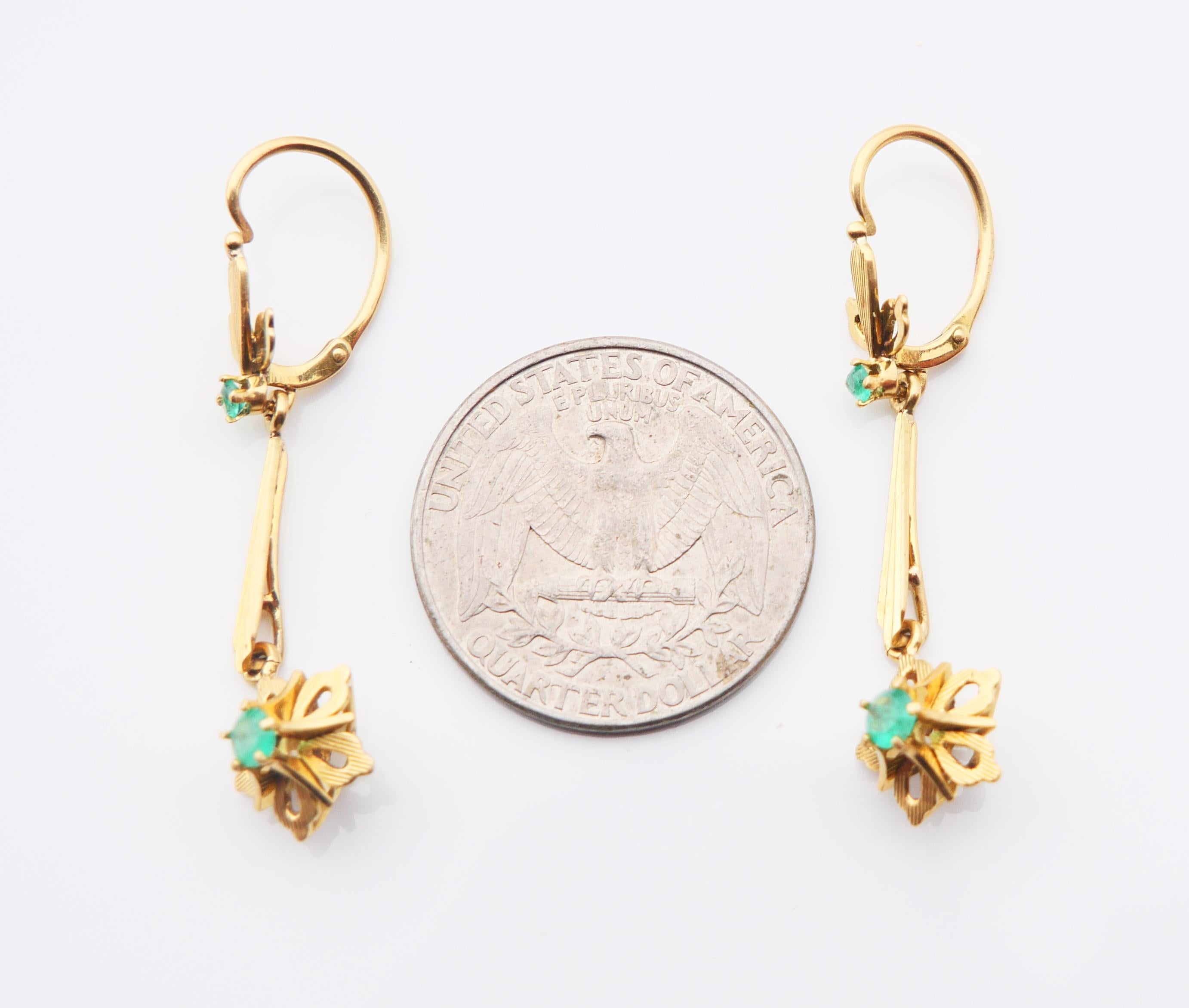 Women's Antique European Earrings natural Emeralds solid 18K Gold / 4.51 gr For Sale