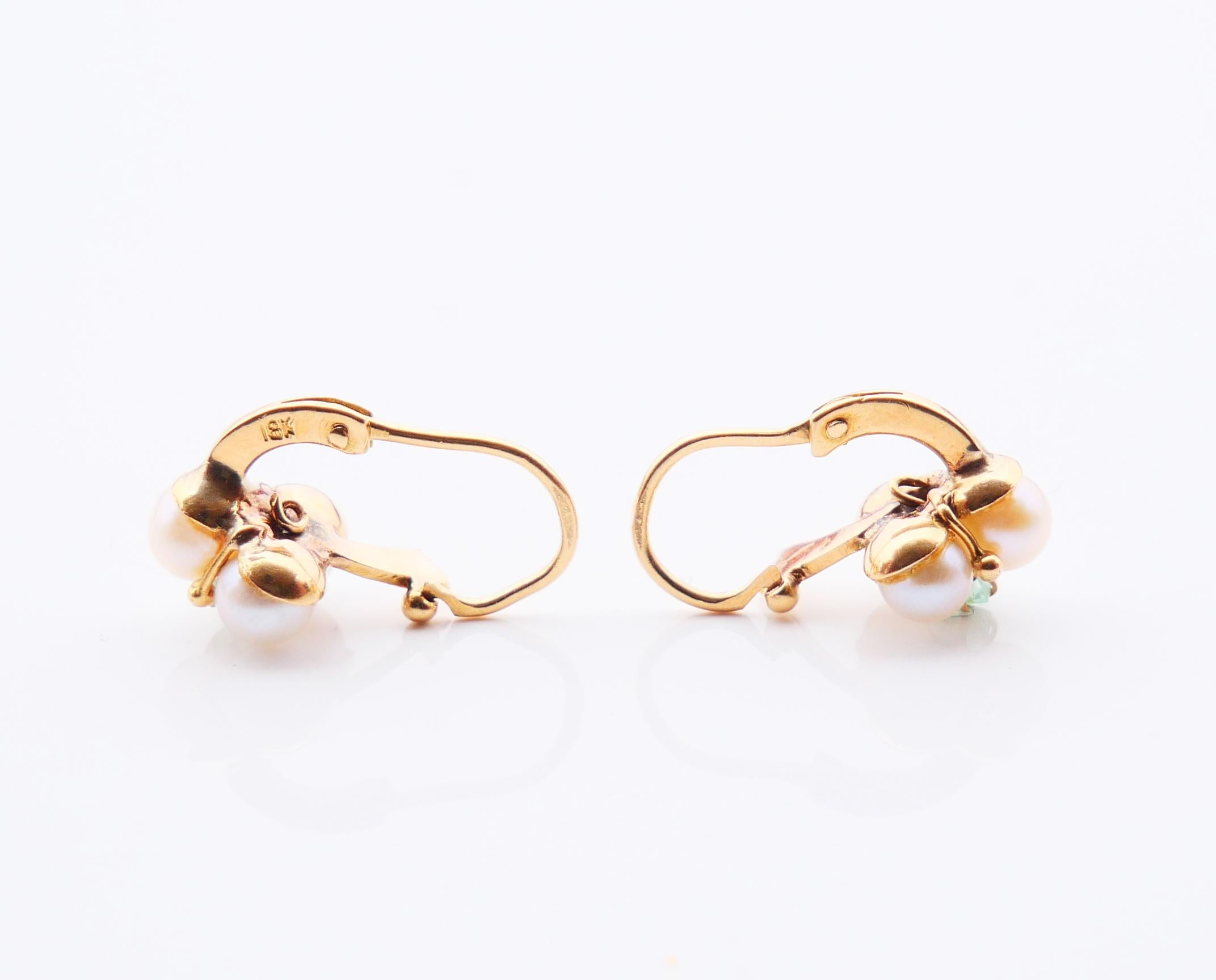 Antique European Earrings Pearls Emeralds solid 18K Gold / 4.3 gr For Sale 5