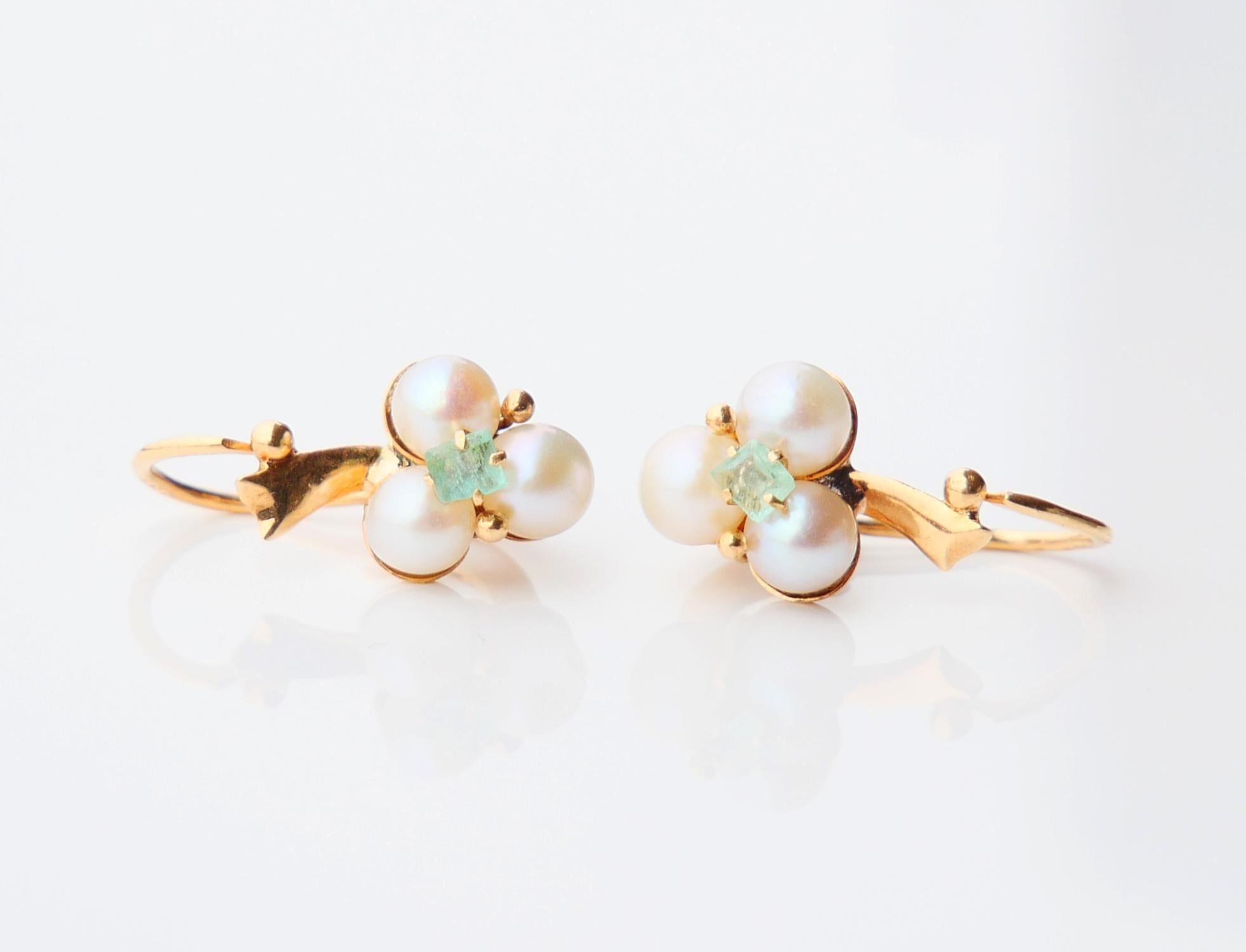 Antique European Earrings Pearls Emeralds solid 18K Gold / 4.3 gr For Sale 2