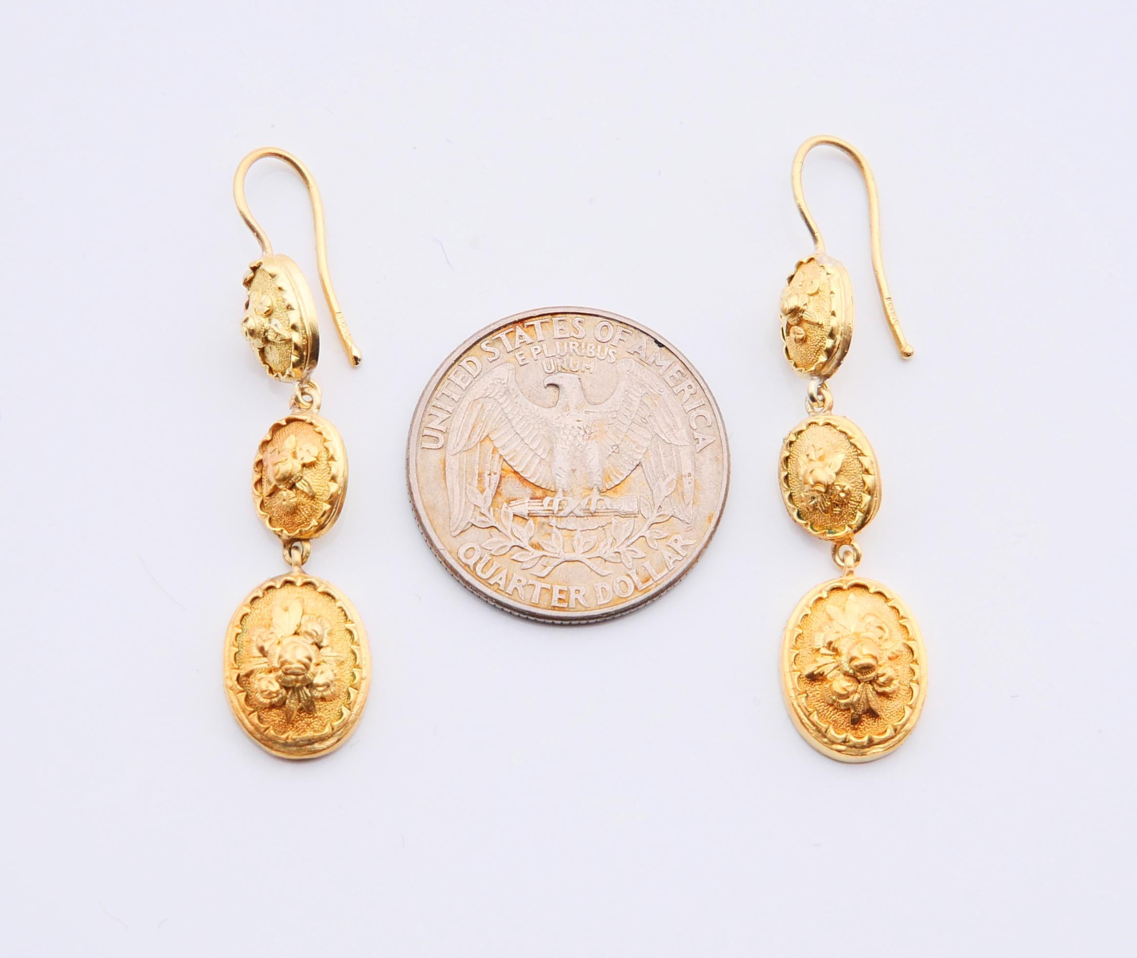 Rétro Boucles d'oreilles européennes anciennes en or massif 18 carats 7,2 g en vente