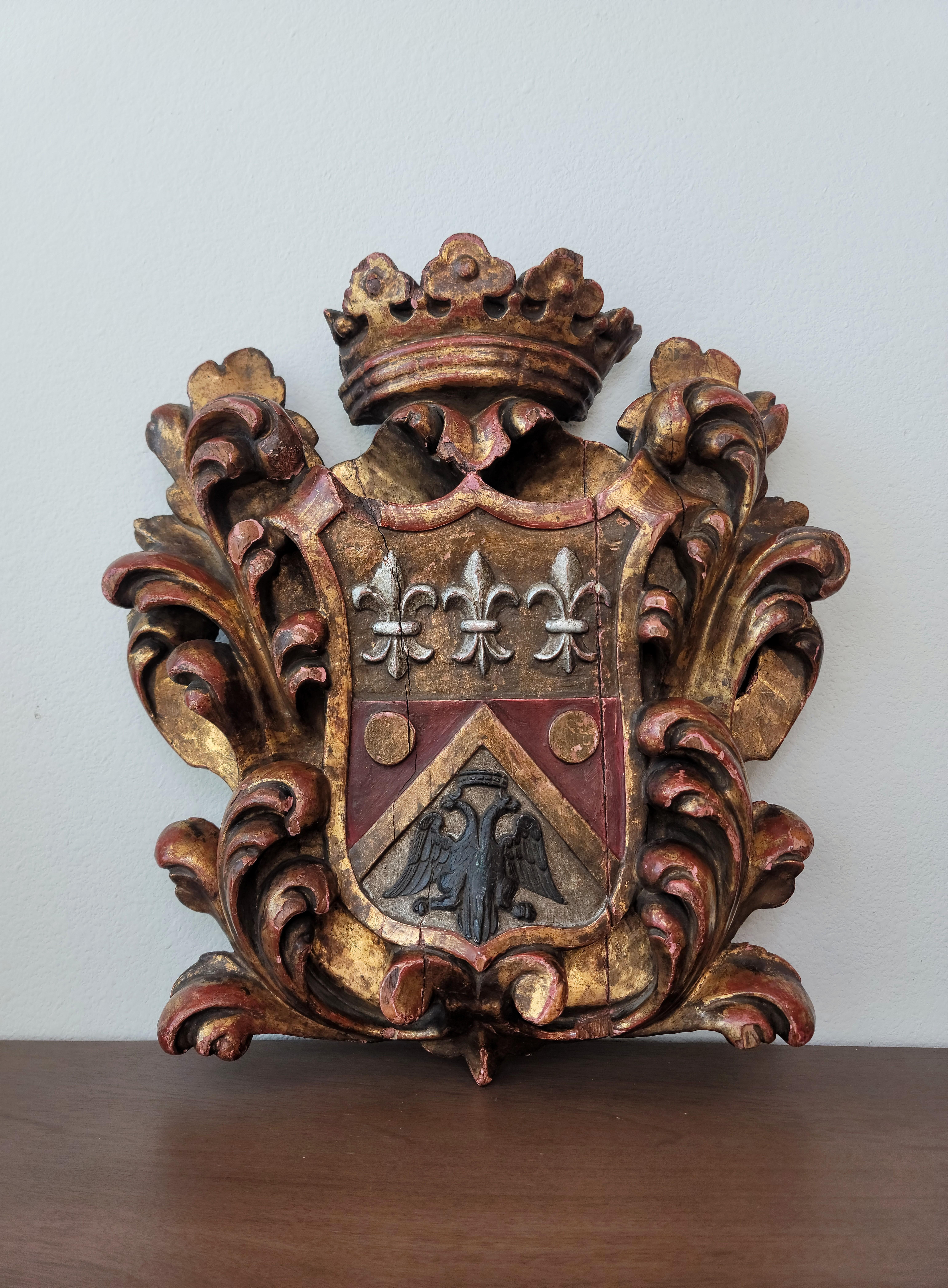 armorial crest