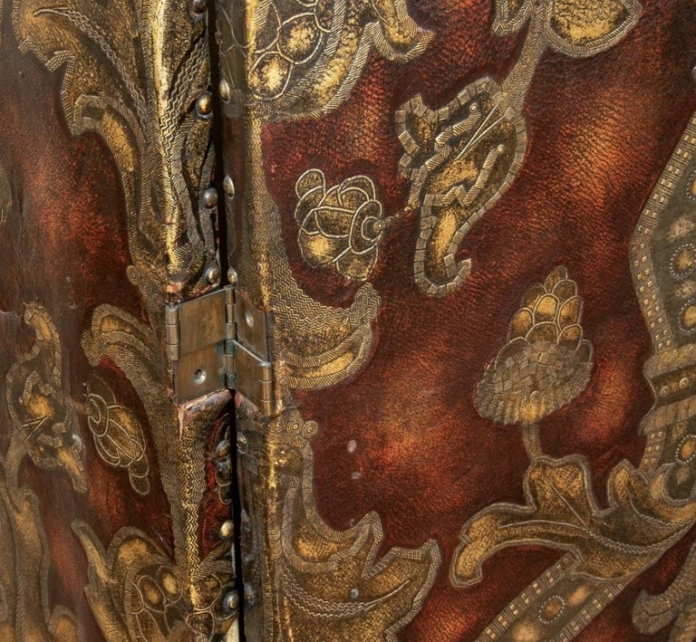 Antique European Gilt Embossed Leather Folding Room Divider For Sale 9