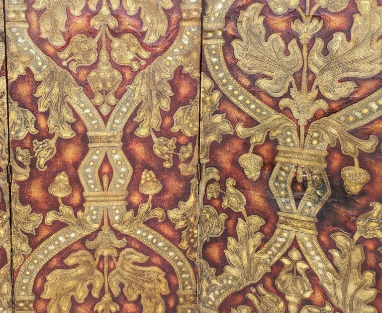 Antique European Gilt Embossed Leather Folding Room Divider For Sale 14