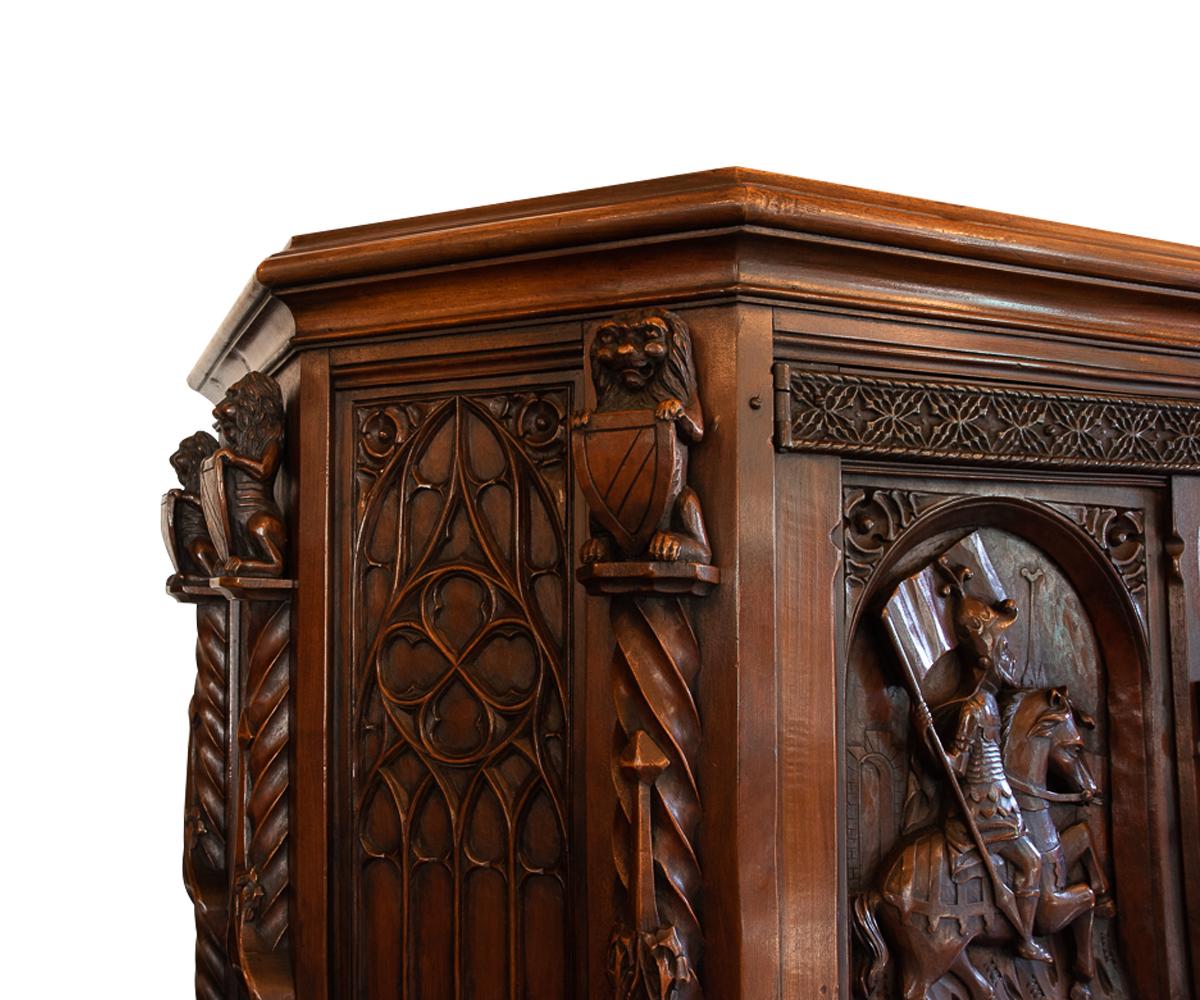 Antique European Gothic Hand Carved Walnut Cabinet In Good Condition In Laguna Beach, CA