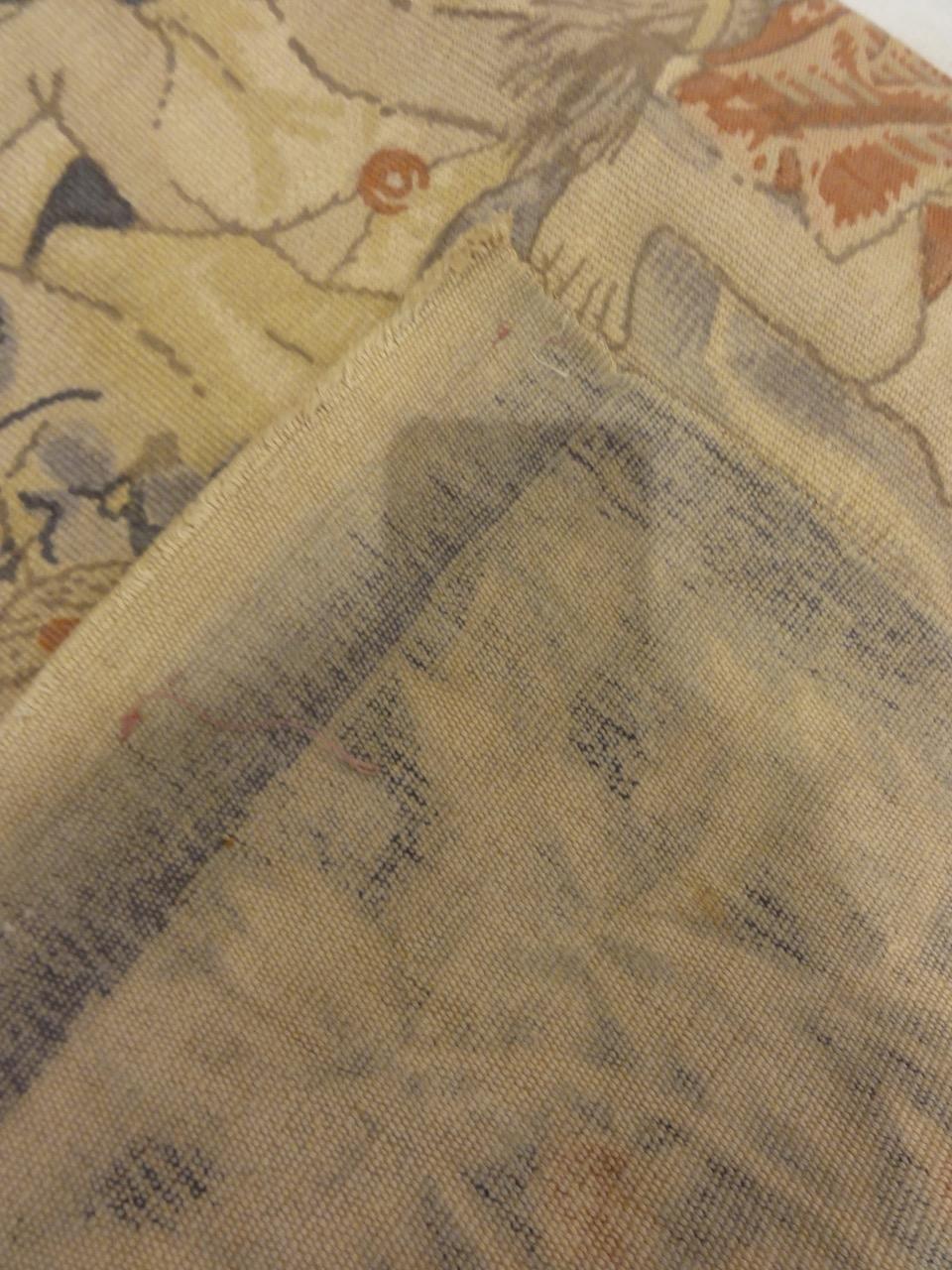 Antiker europäischer Marktszenen-Wandteppich (Französische Provence) im Angebot