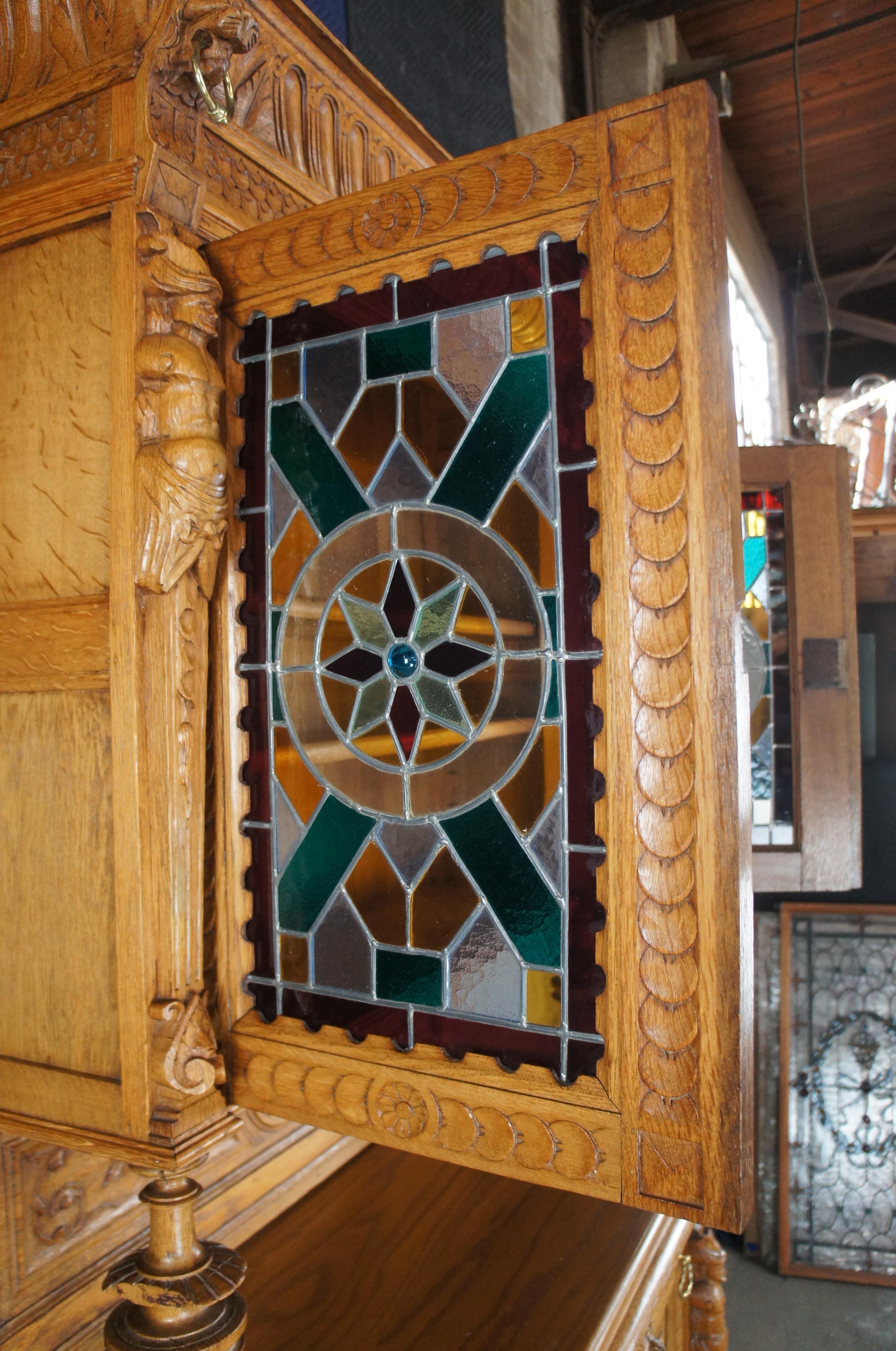 Antiquité européenne Antiquities Oak Oak Hunt Display Cabinet Stained Glass 90