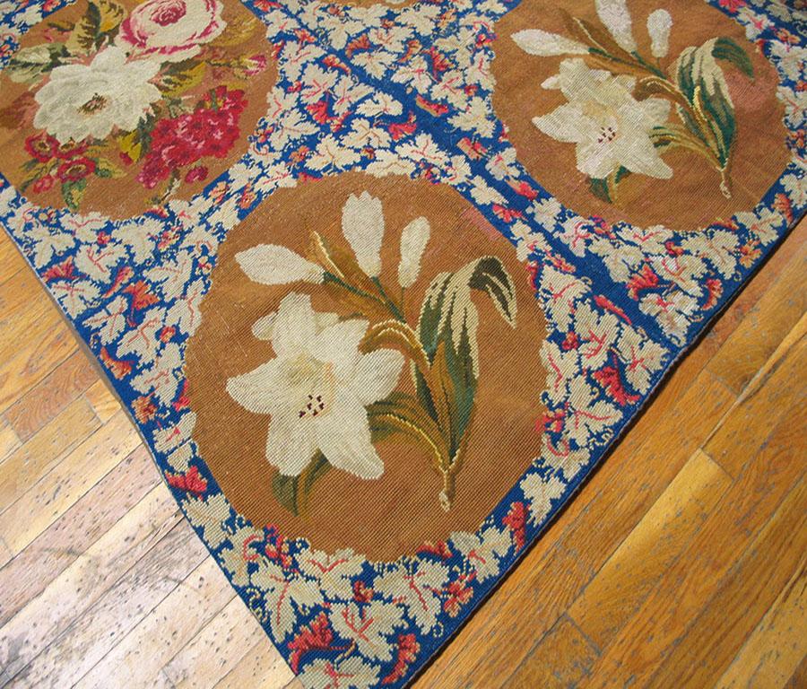 19th Century English Victorian Needlepoint Carpet ( 6' x 6' - 185 x 185 ) In Good Condition For Sale In New York, NY