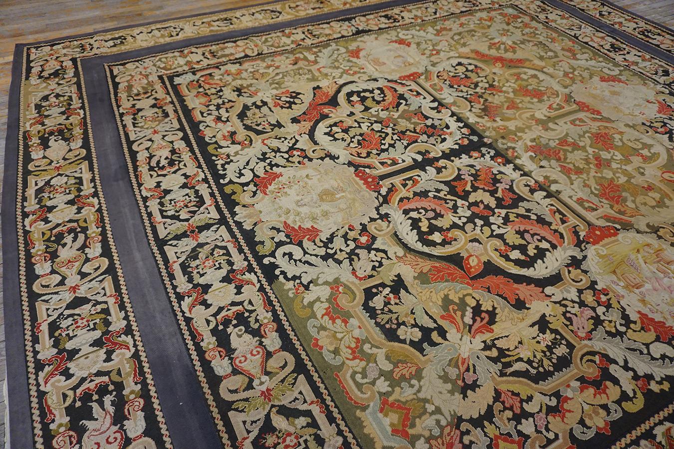 Tapis à l'aiguille français du 19ème siècle ( 11' x 11' - 335 x 335 ) en vente 4