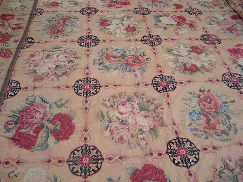 Wool 19th Century English Needlepoint Carpet ( 17'4