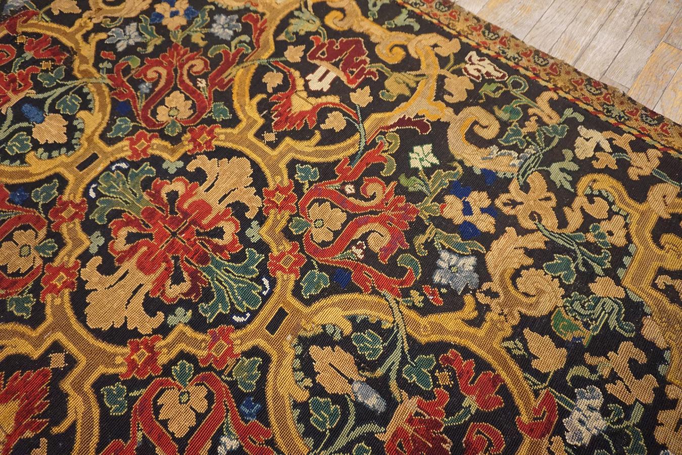 Französischer Nadelspitze-Teppich aus der Mitte des 18. Jahrhunderts ( 5' x 8 8'' - 152 x 264 ) (Wolle) im Angebot