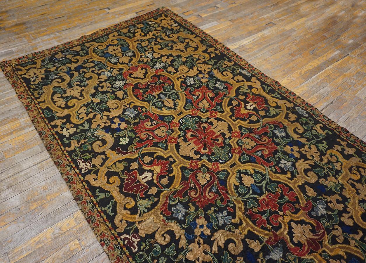 Französischer Nadelspitze-Teppich aus der Mitte des 18. Jahrhunderts ( 5' x 8 8'' - 152 x 264 ) im Angebot 3
