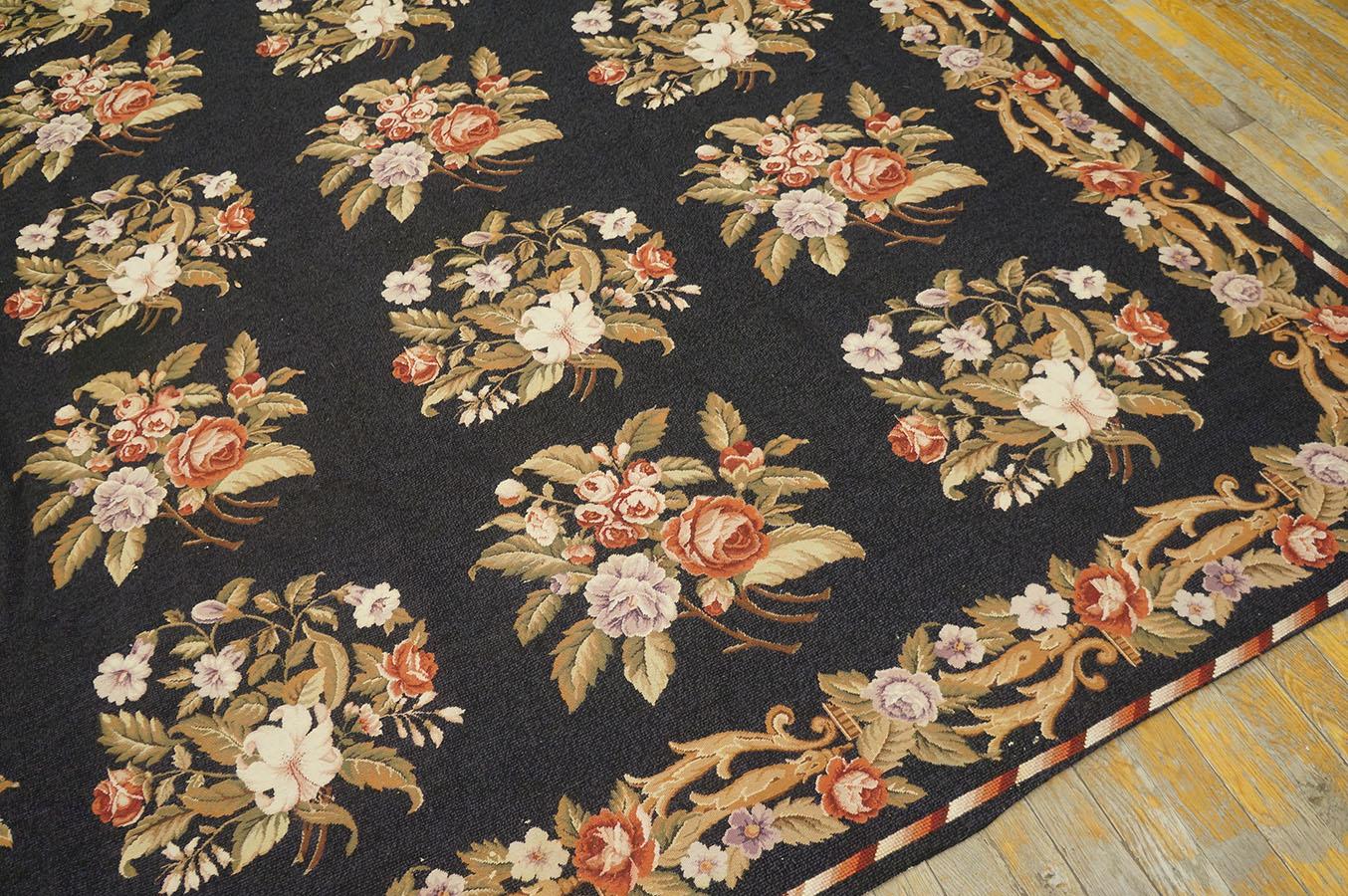 1980s Vintage Needlepoint Carpet ( 7'10'' x 9'6''- 240 x 290 ) In Good Condition For Sale In New York, NY