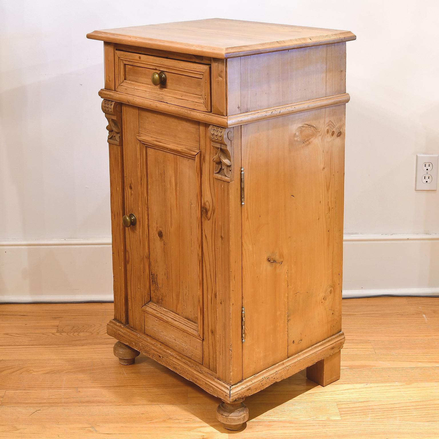 19th Century Antique Austro-Hungarian Pot Cupboard or Nightstand in European Pine, circa 1880 For Sale
