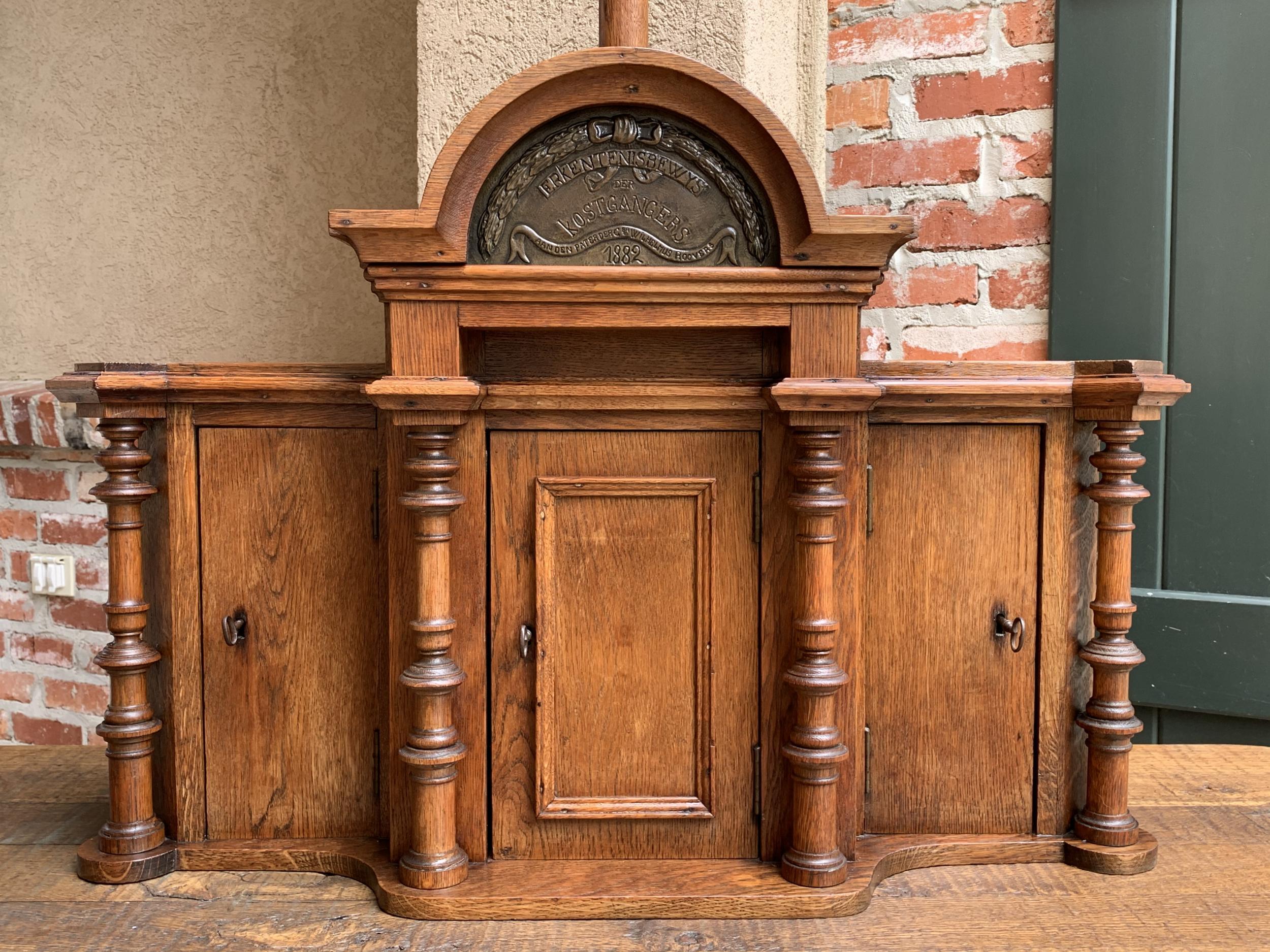 Antique European Reliquary Altar Cabinet Oak Box Liturgical 19th Century Belgium 7
