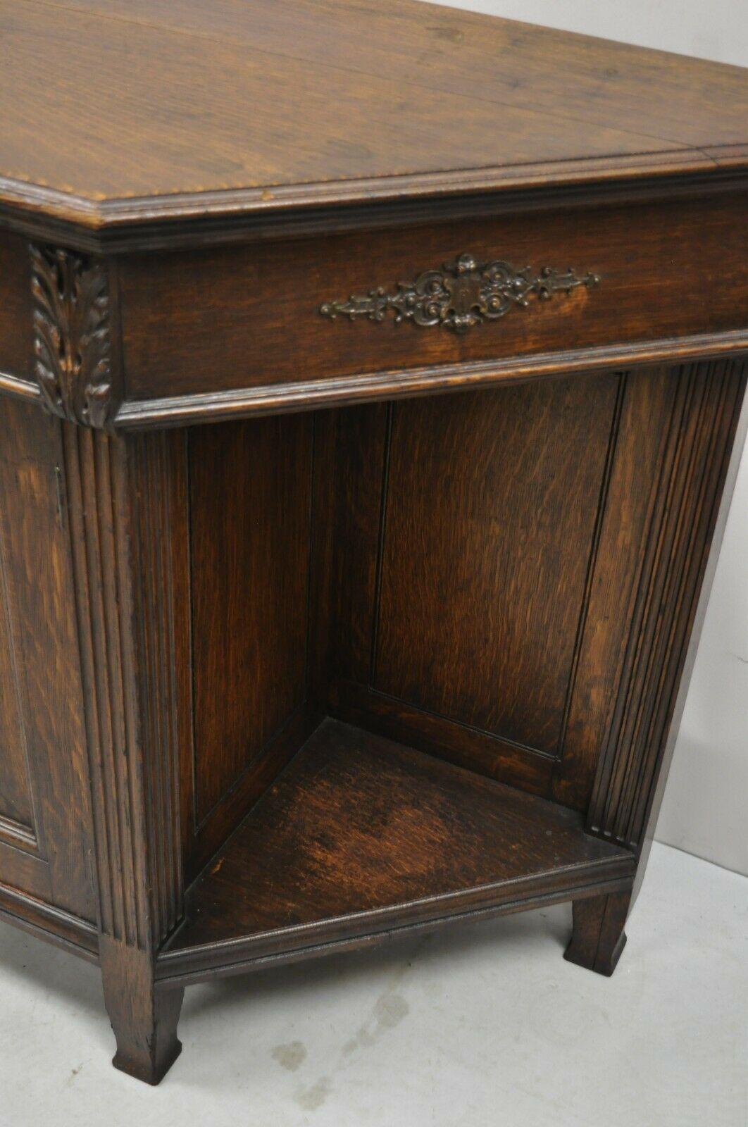 Antique European Renaissance Oak Wood Buffet Console Cabinet Server For Sale 1