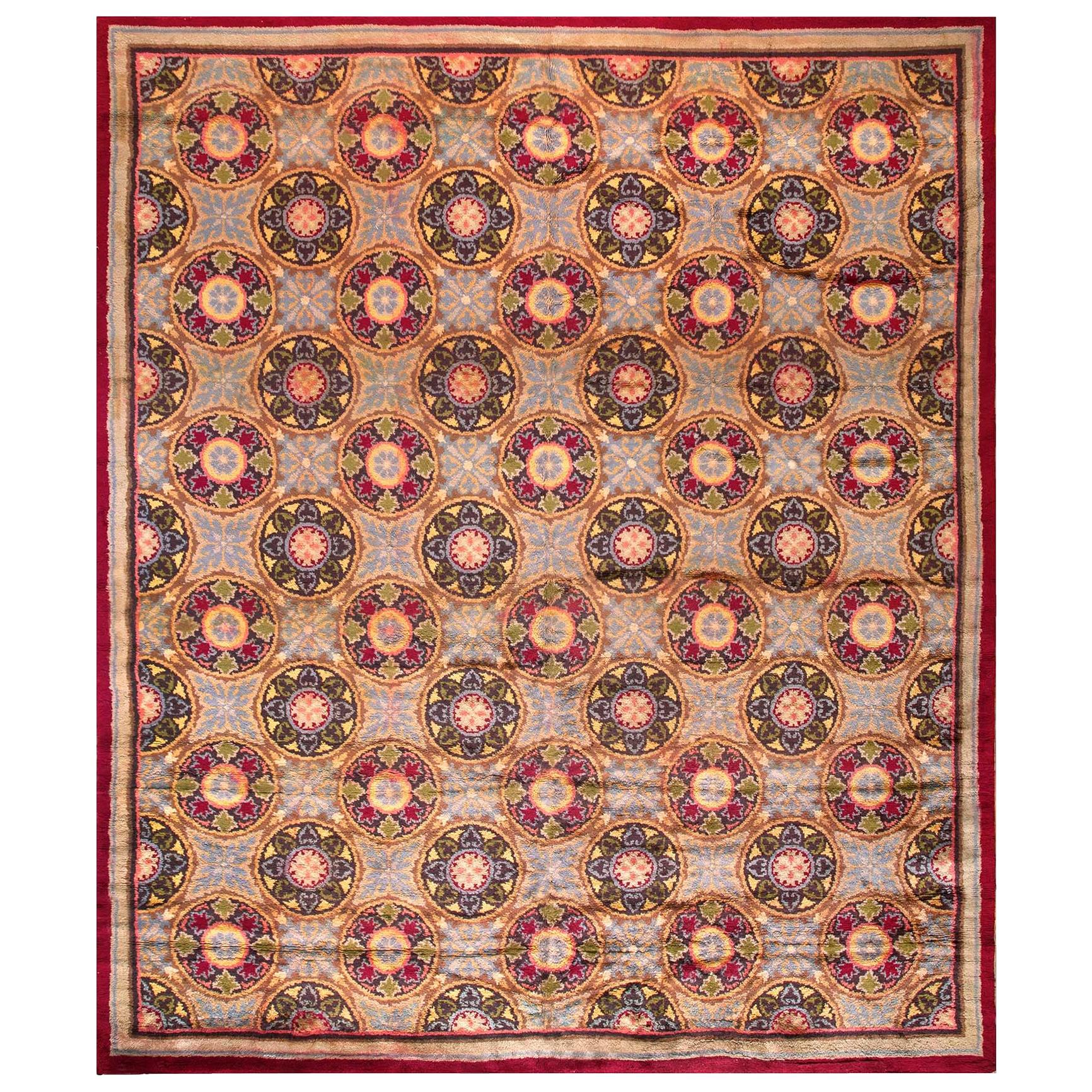Alfombra española de Savonnerie de principios del siglo XX ( 11'2" x 13'8" - 340 x 417 )