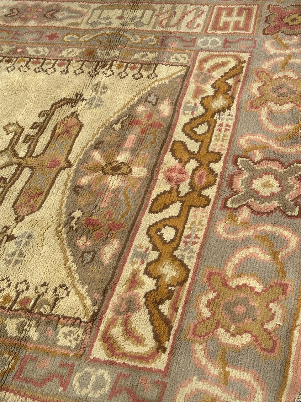 Antique European hand knotted Oushak design Rug For Sale 6
