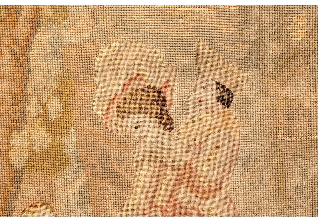 Tessuto Arazzo antico europeo a due pannelli in vendita
