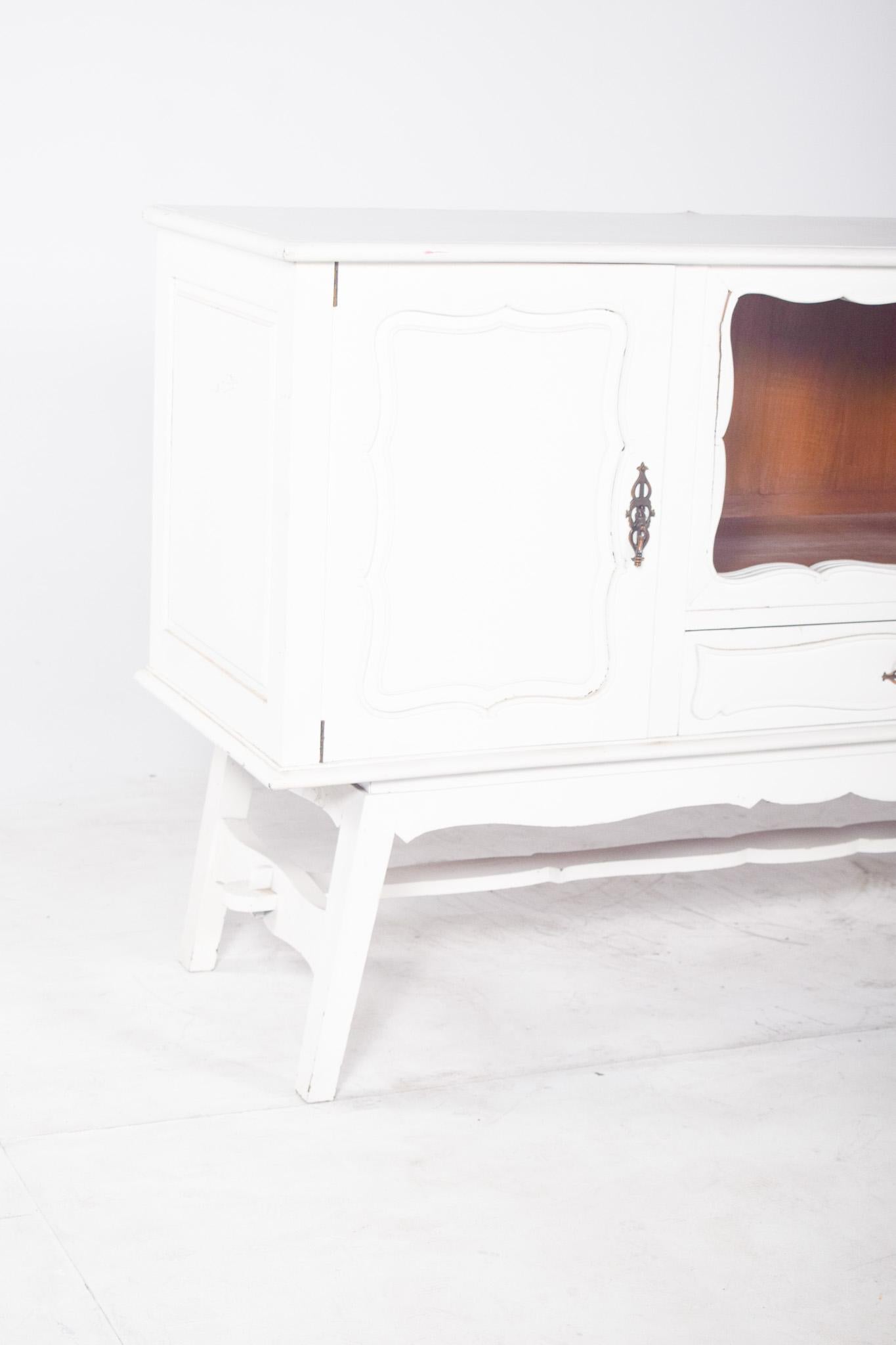 Antique European White Painted Sideboard For Sale 3