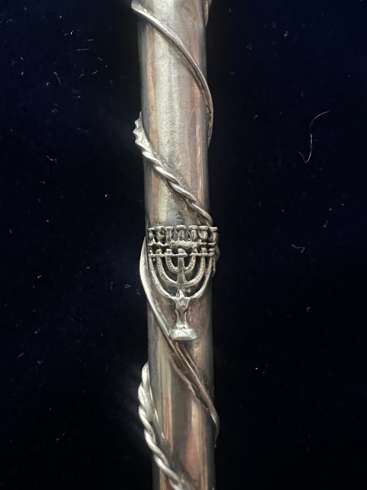 Fait main Antique point de croix judaïque exceptionnel Torah en argent sterling de 1844 en vente