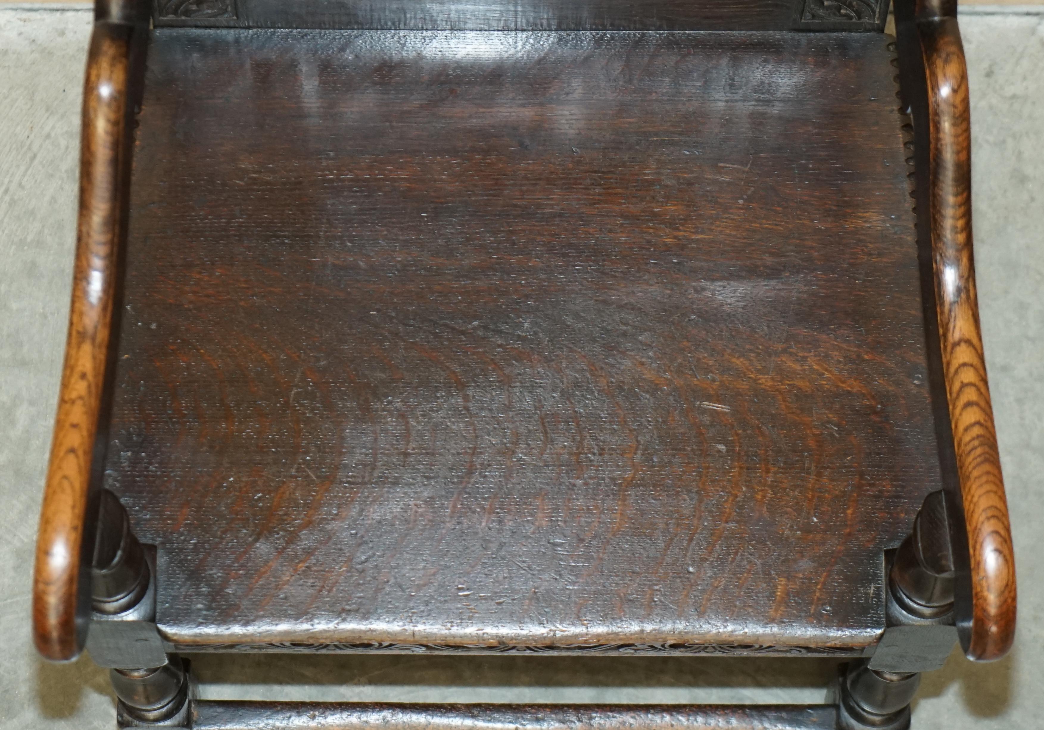 Antiker, außergewöhnlich seltener, 1686 datierter Wainscot-Sessel aus Eiche aus Nordengland im Angebot 9