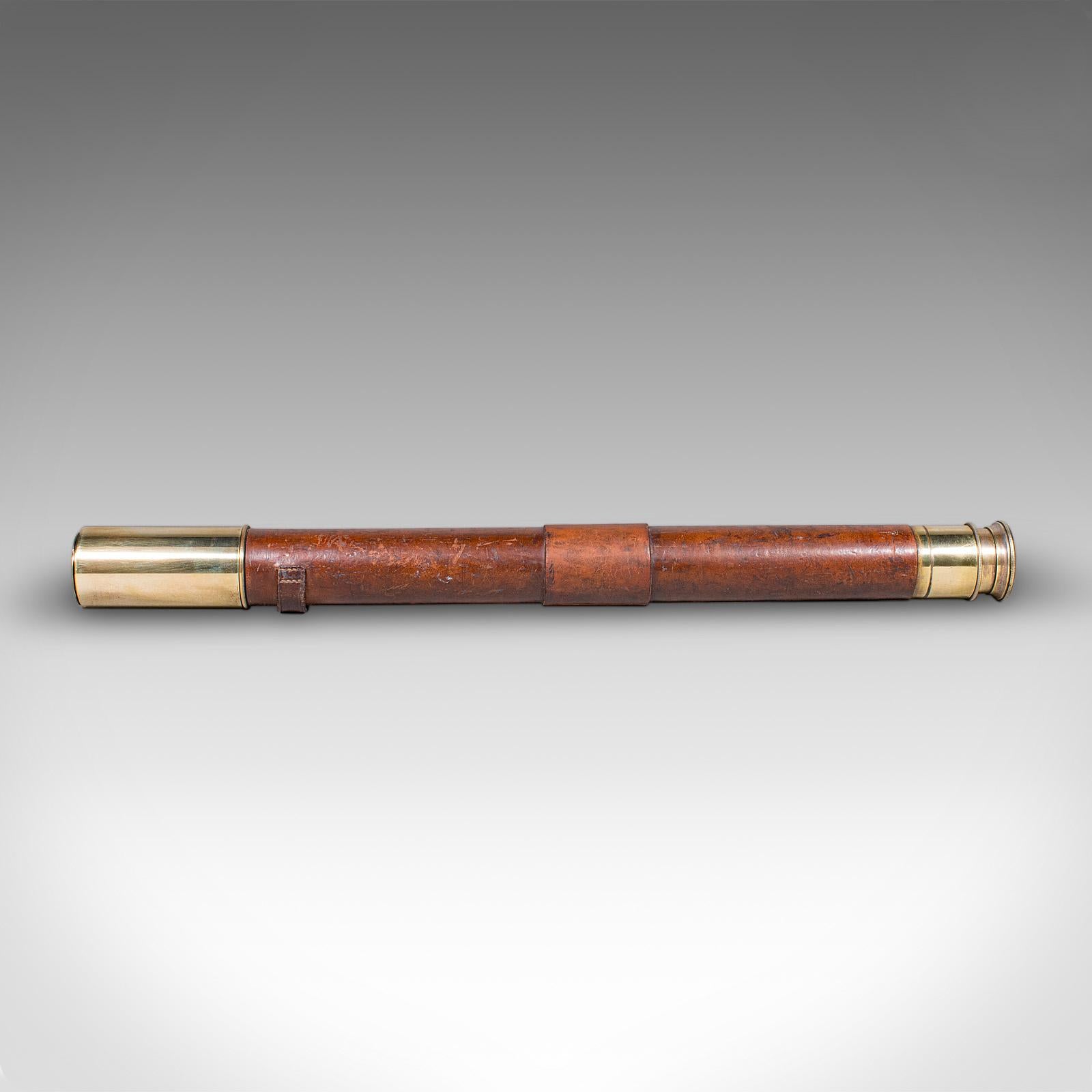 Britannico Antico telescopio da esploratore, inglese, cannocchiale con rivestimento in pelle, edoardiano, 1910 in vendita