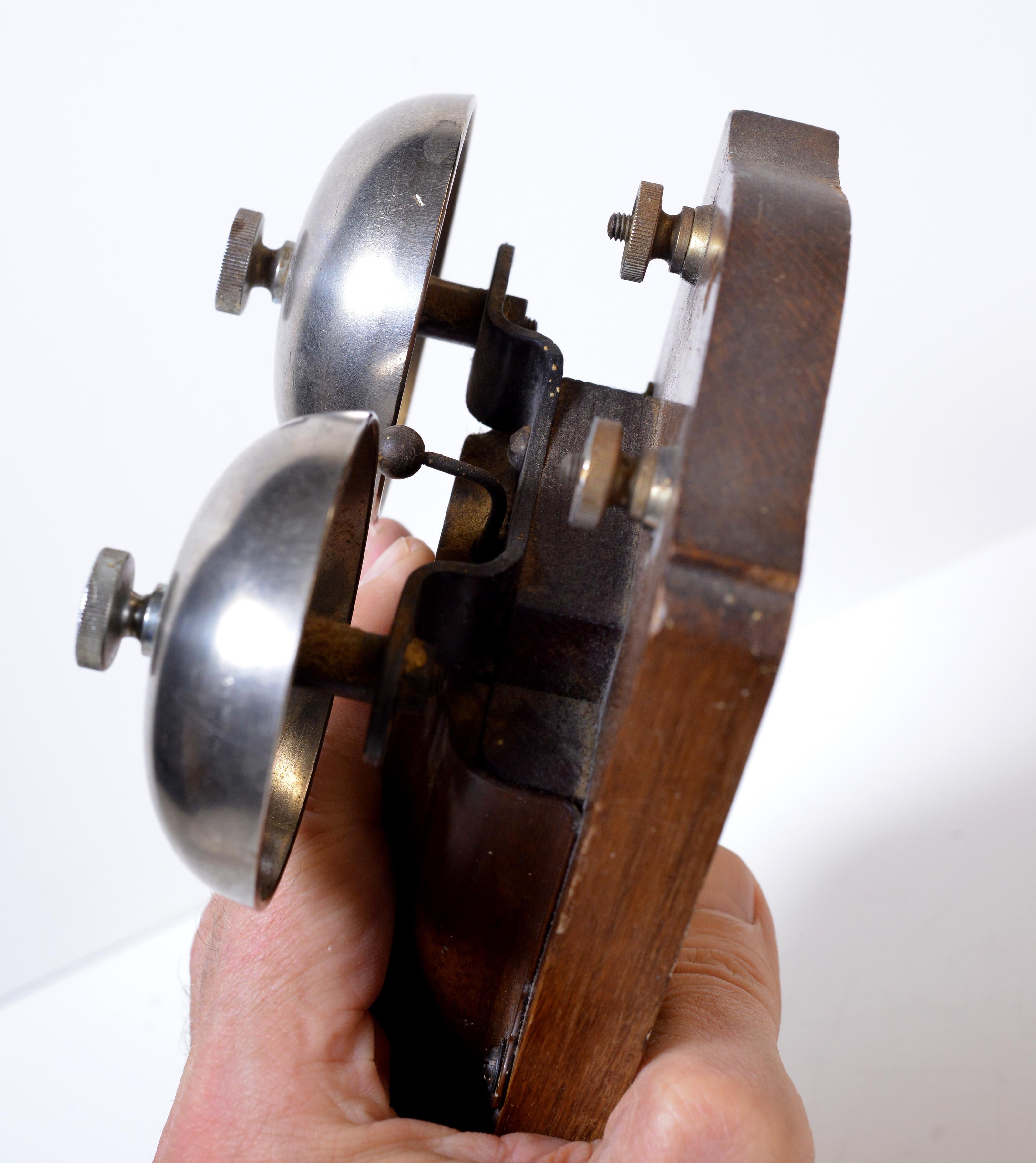 Suédois Cloche supplémentaire ancienne pour L.M. Ericsson modèle RA 10/2 RA 10/2000 en vente
