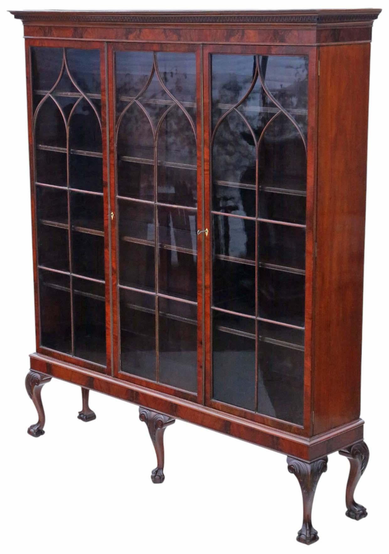 Antike Extra große georgianische Revival verglaste Mahagoni verstellbare Bücherregal - c.1900 Display Cabinet

Dieses außergewöhnliche antike Bücherregal aus verglastem Mahagoni im georgianischen Stil aus der Zeit um 1900 ist ein seltener und