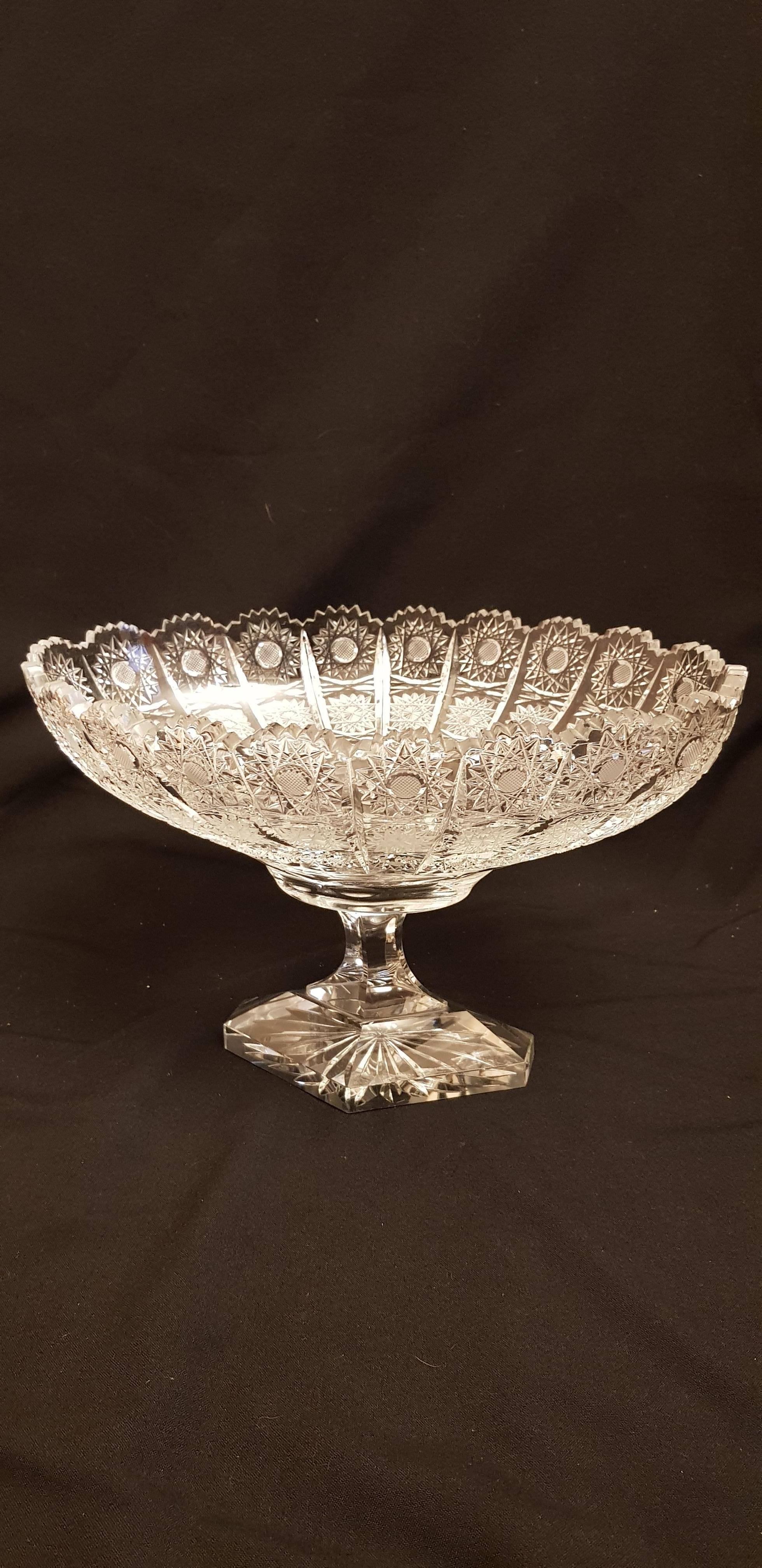Antique Extralarge American Brilliant Cut Crystal Bowl For Sale 3