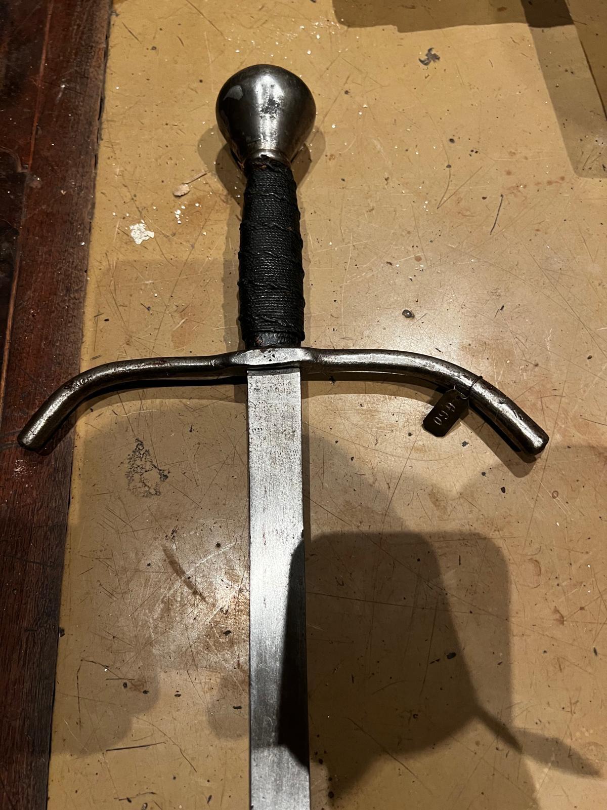 Fait main Antique Extremely Rare 16th Century German Executioner’s Sword- “Richtschwert” en vente