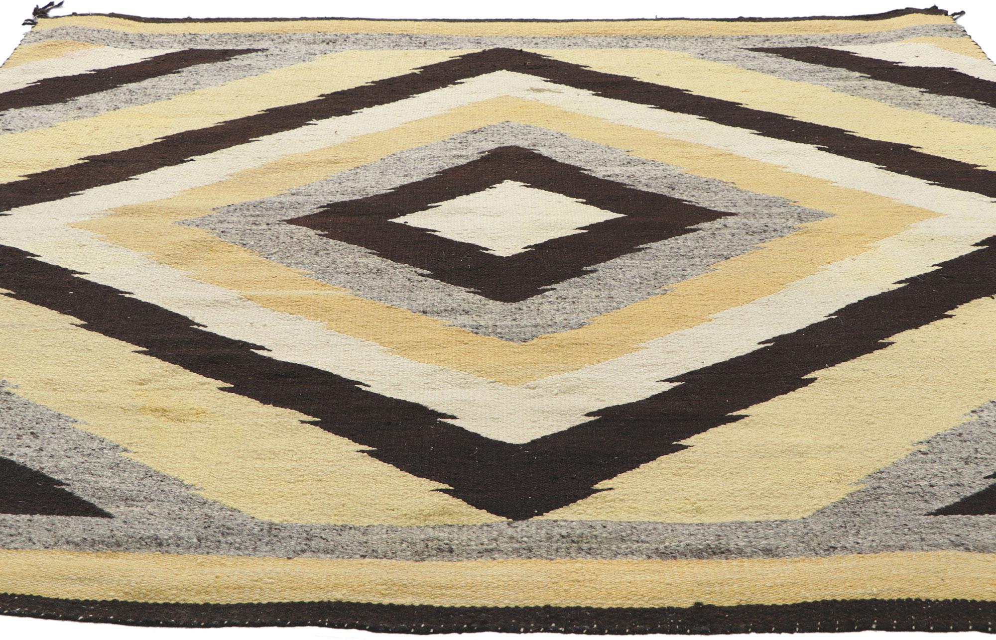 Antiker Eye Dazzler Navajo-Teppich (amerikanisch) im Angebot