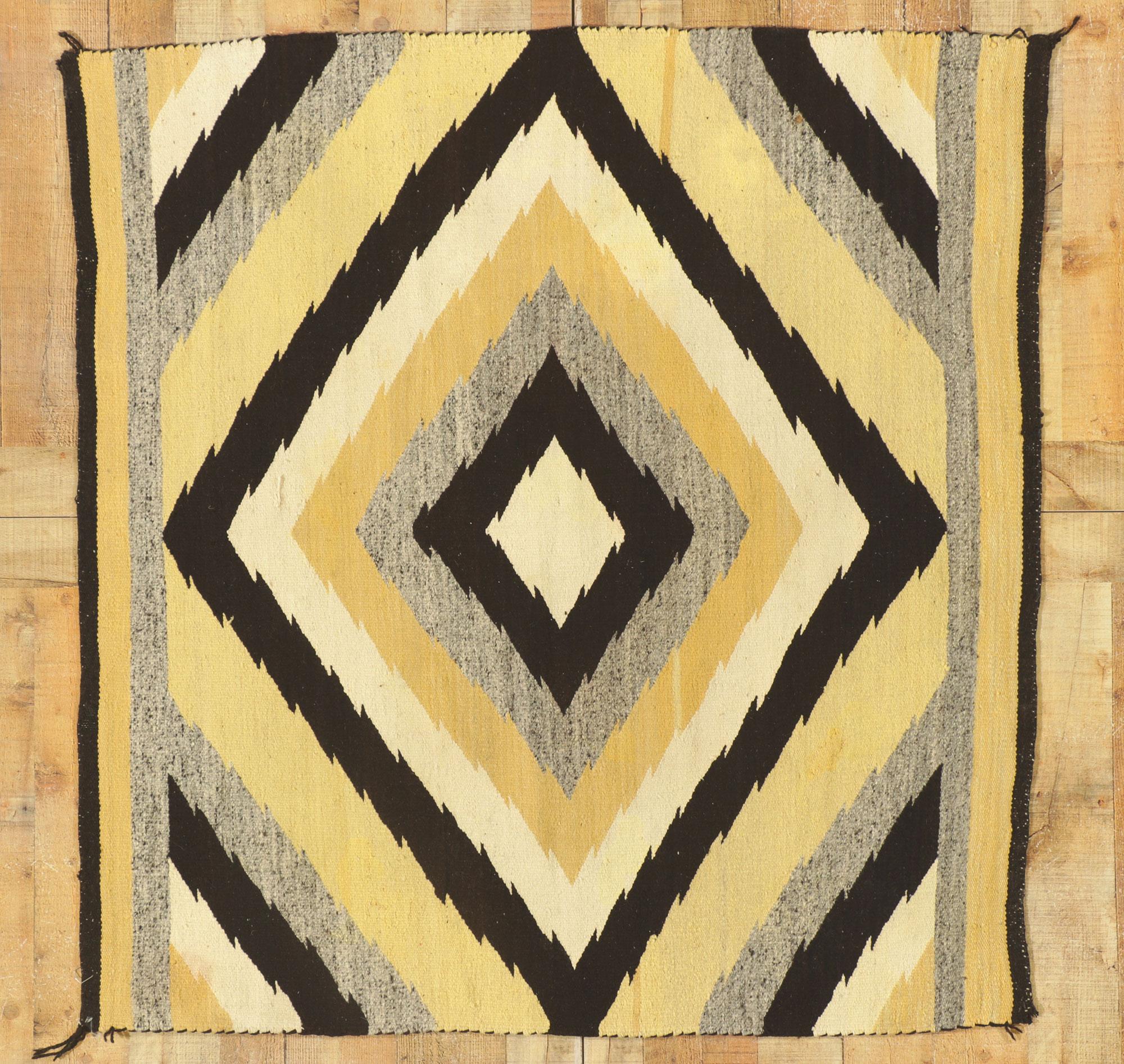 Antiker Eye Dazzler Navajo-Teppich (Wolle) im Angebot