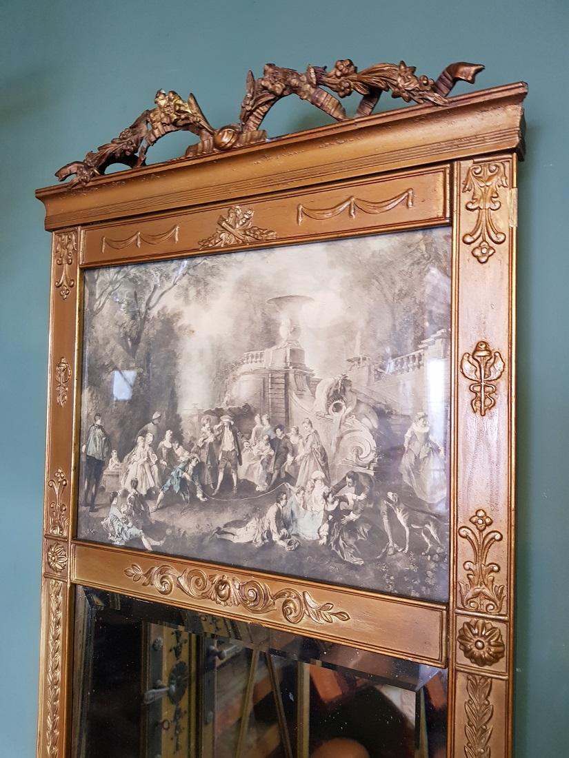 European Antique Faceted Mirror in a Gilded Neoclassical Plaster Frame For Sale