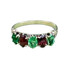 Antique Faceted Red Garnet and Tsavorite Garnet 10 Karat Yellow Gold Ring