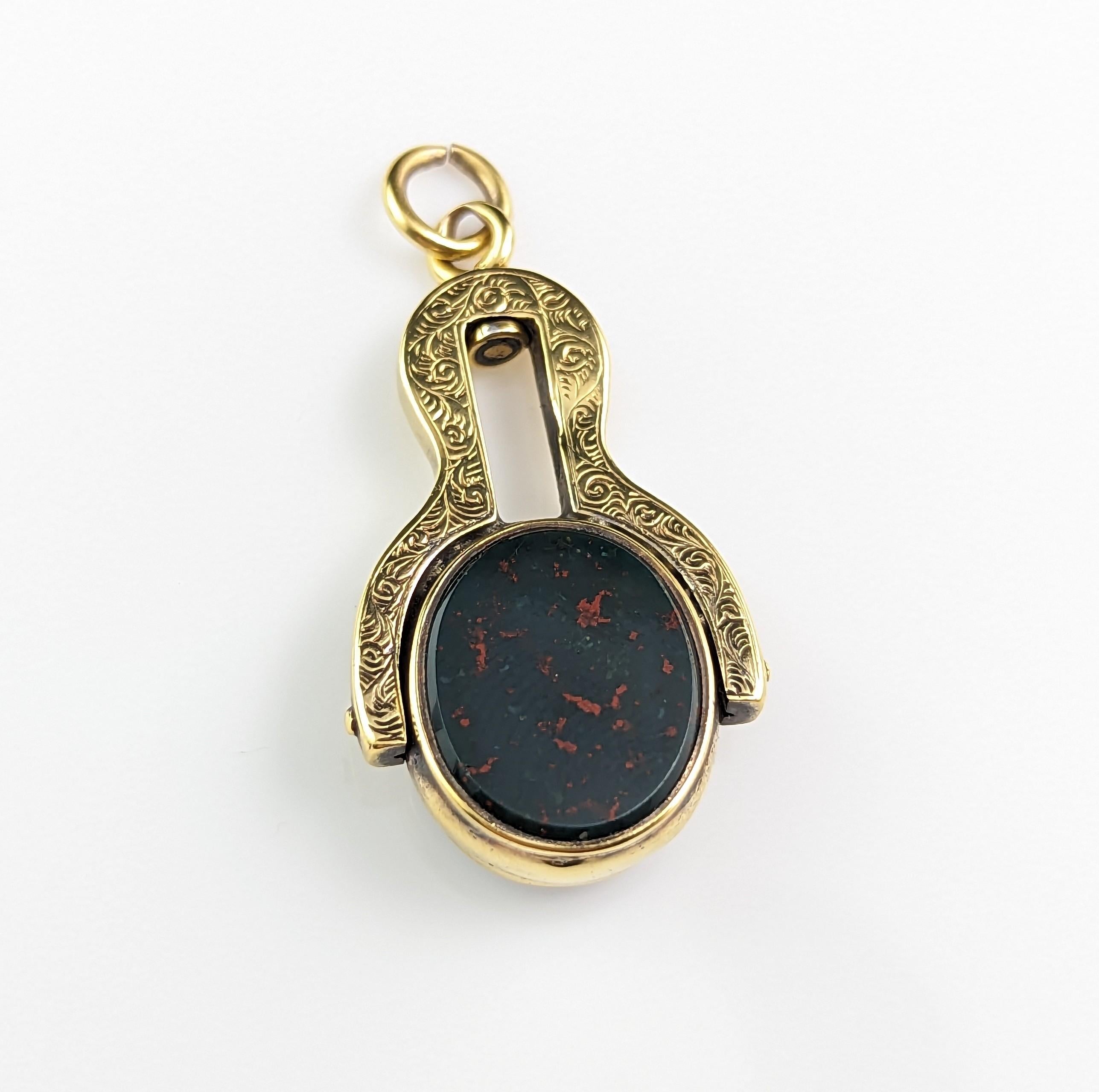 Antique Faith and Hope seal fob pendant, 9k gold, Sardonyx and Bloodstone  For Sale 6