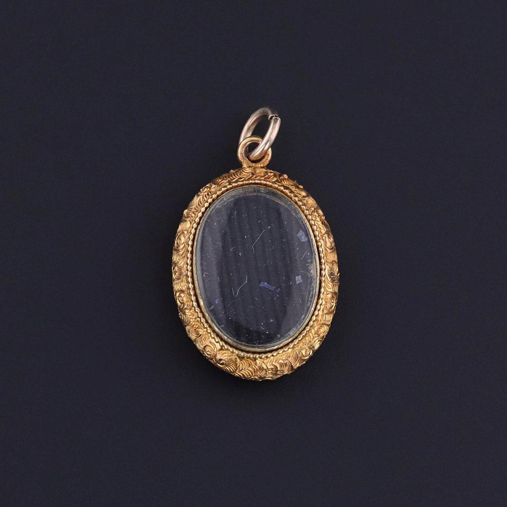 Antico medaglione Fede, Speranza e Carità in oro 14k In condizioni buone in vendita a Lewisburg, PA