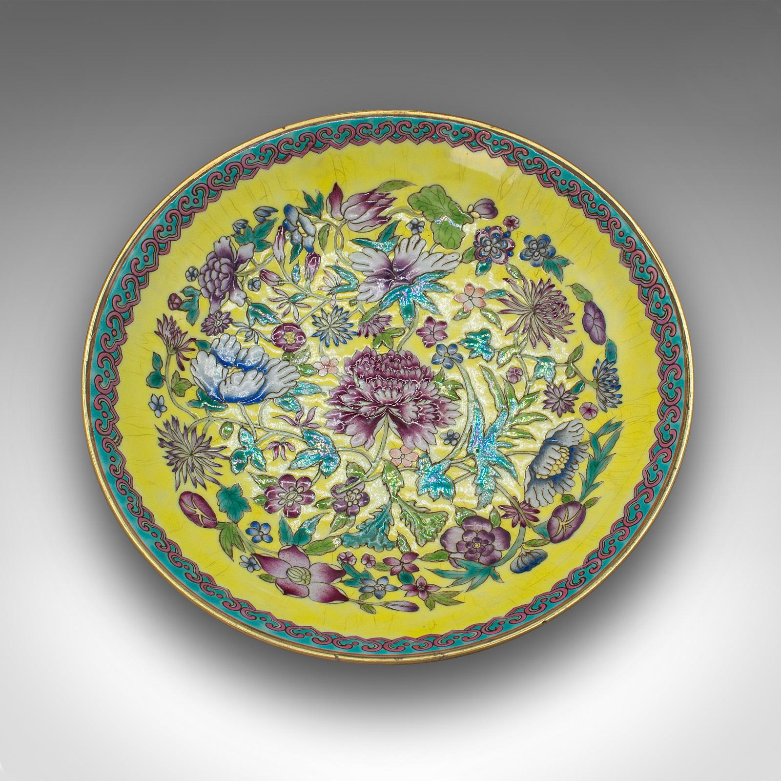 19th Century Antique Famille Jaune Decorative Dish, Chinese, Display Plate, Qing, Victorian For Sale