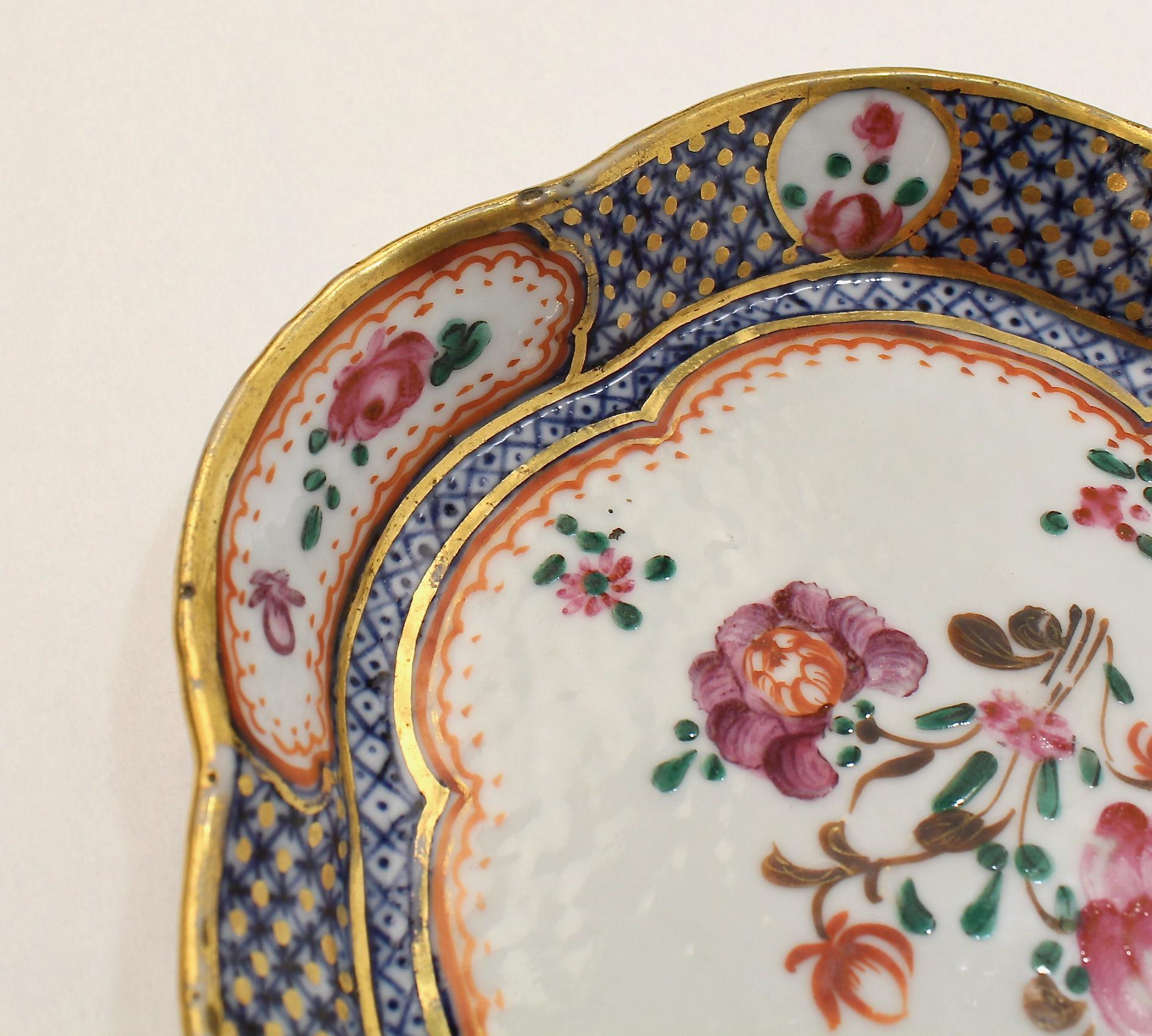 Antike Famille Rose Chinesische Export-Porzellanschale oder Schale im Angebot 4