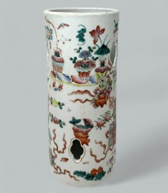 Antique Famille Rose Medalion Canton Cantonese Chinese Porcelain Wig Hat Stand