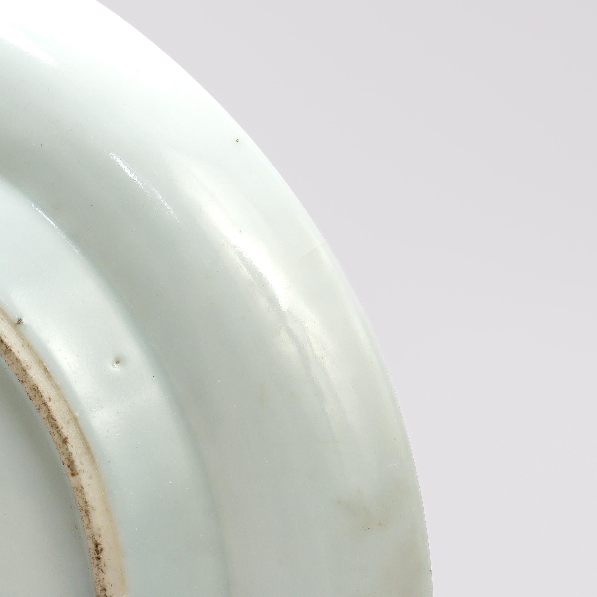 Antike Famille Verte Chinesisch Export Porzellan Teller mit Hehe Zwillinge und Lotus im Angebot 7