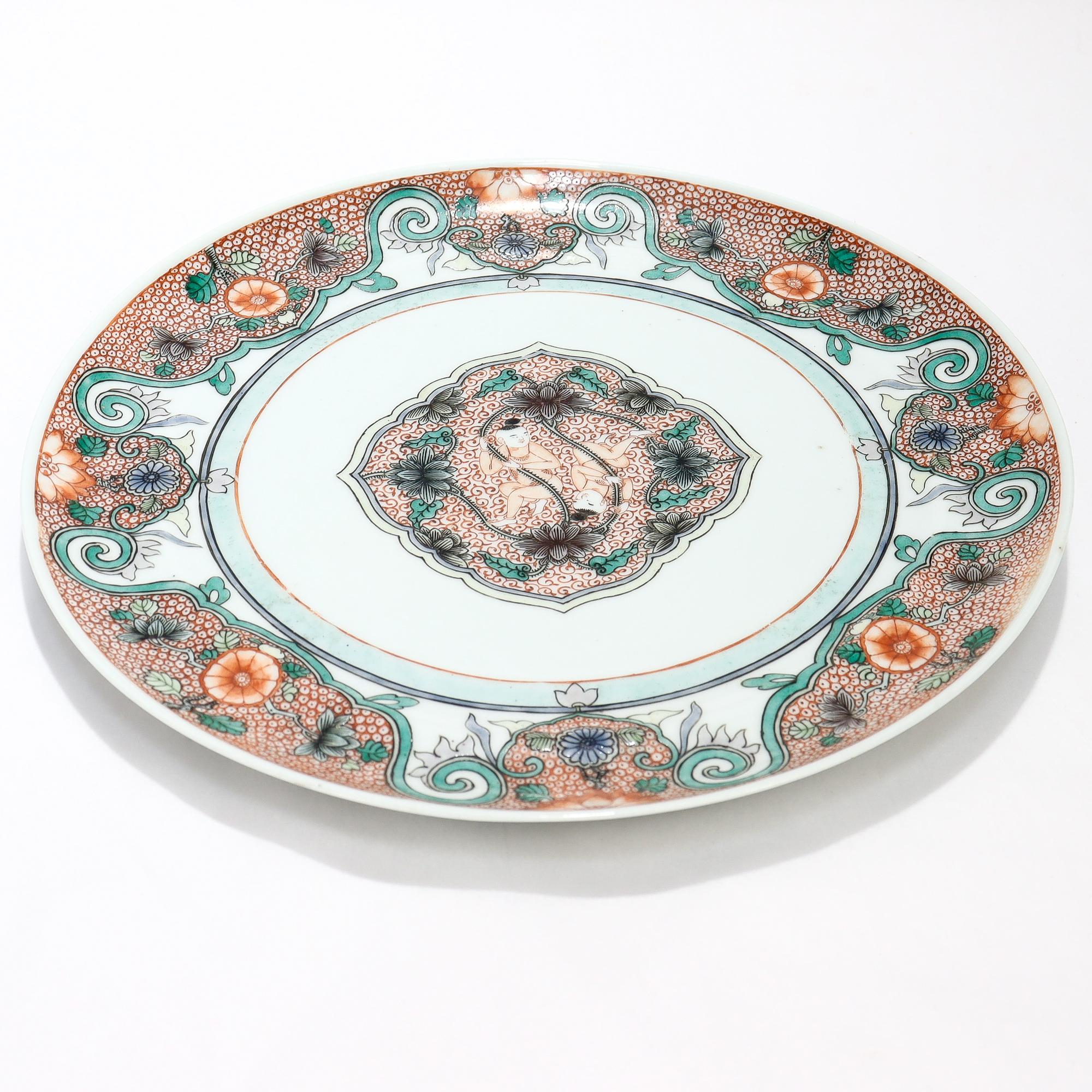 Antike Famille Verte Chinesisch Export Porzellan Teller mit Hehe Zwillinge und Lotus im Angebot 2