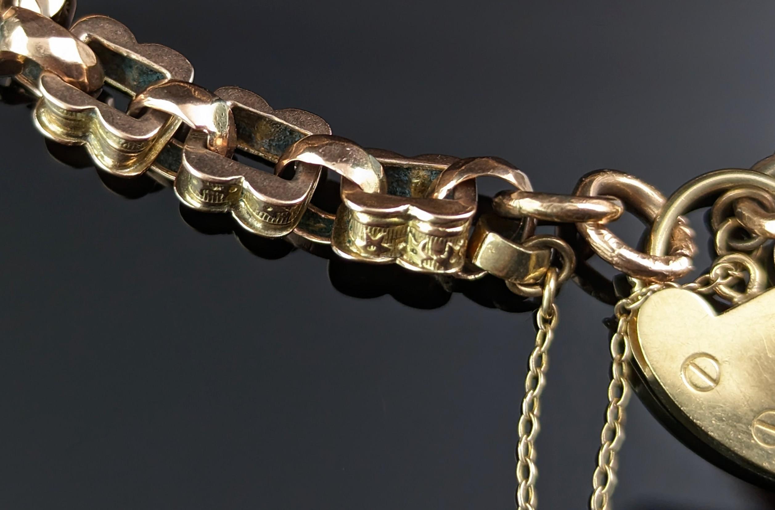 Antique Fancy link Albert chain bracelet, 9k gold, Heart padlock  4