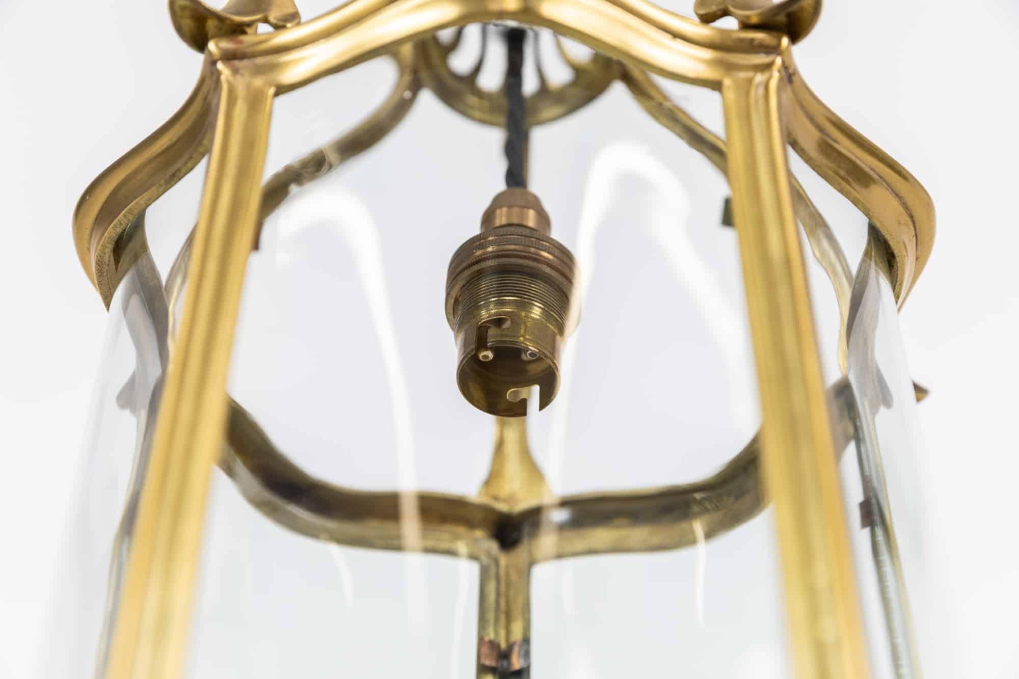 Antique Faraday & Son Glazed Brass Porch Lantern Light Lamp. C.1920 In Fair Condition For Sale In London, GB
