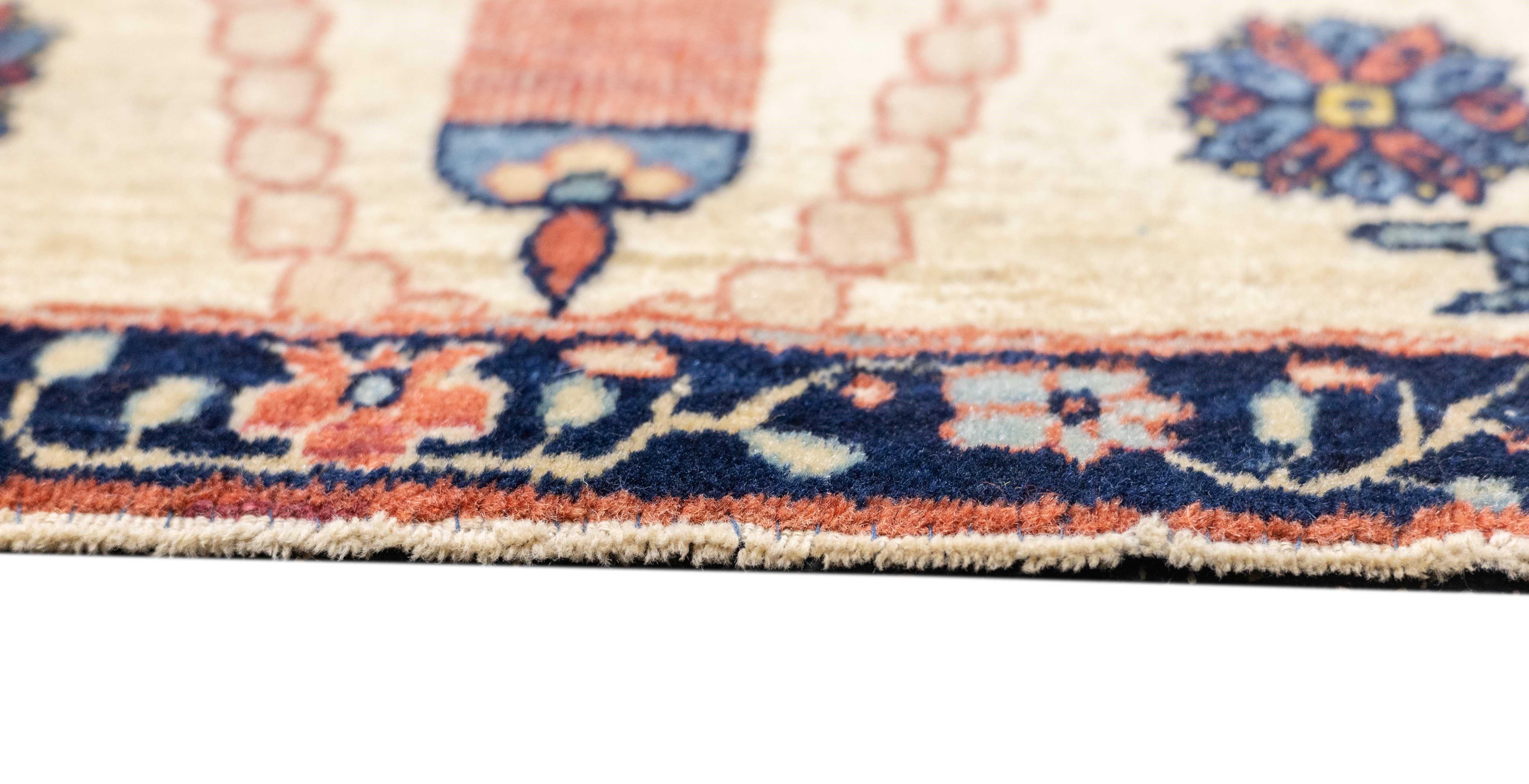 Antique Farahan Rug 2'8'' x 5'2'' For Sale 1