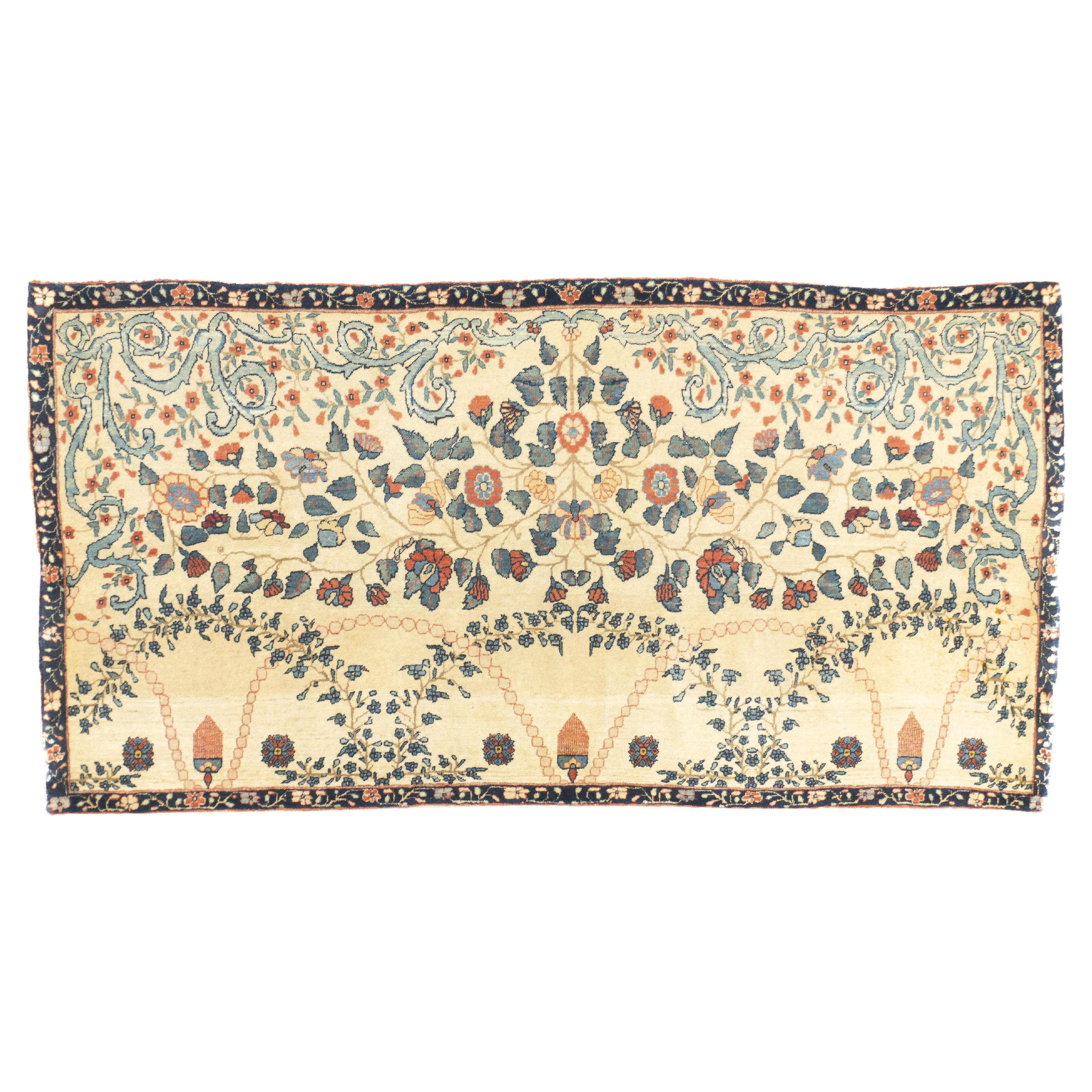 Antique Farahan Rug 2'8'' x 5'2'' For Sale
